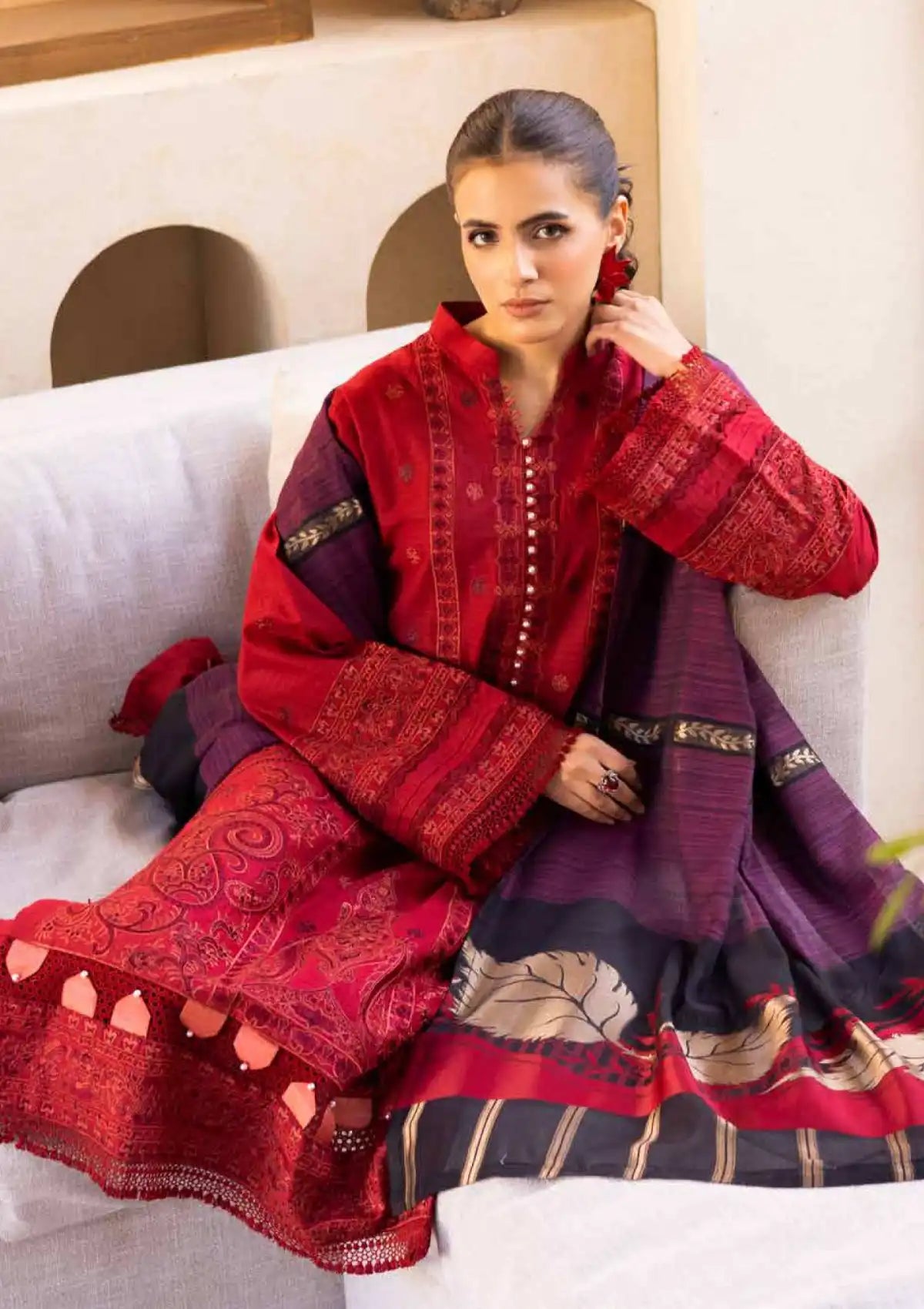 mohsin-saeed-fabrics-designer-daily-wear-formal-and-wedding-suits-within-budget-This-product-is-from-johra-asfar-emb-lawn25-jh-61-is-available-on-Mohsin-saeed-fabrics-website.