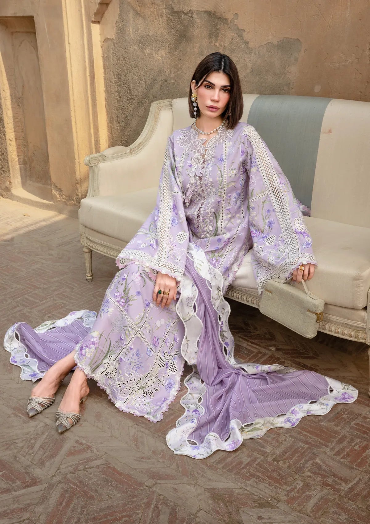 Flow By Crimson Lawn'26 D2B A SUMMER DANCE