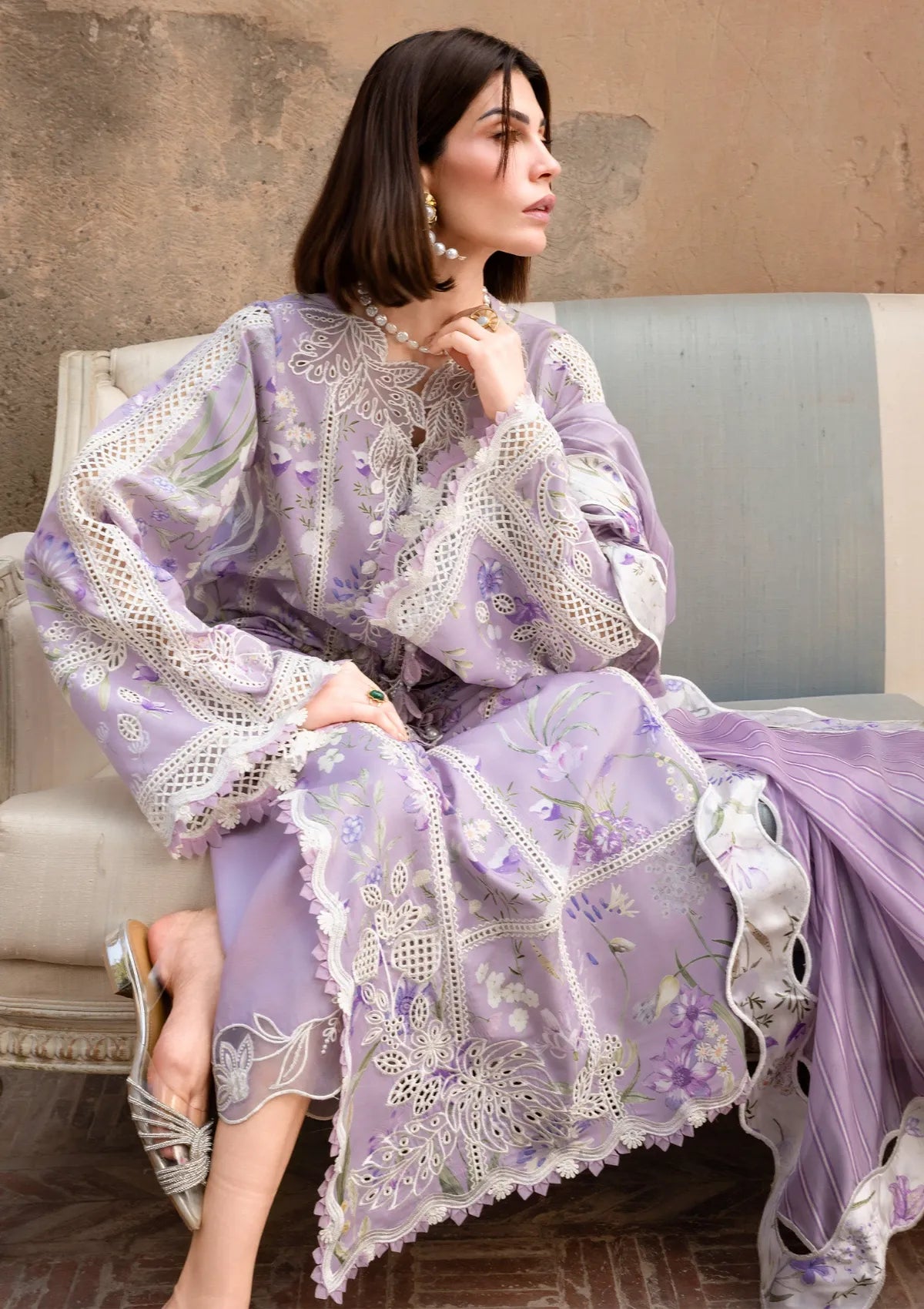 Flow By Crimson Lawn'26 D2B A SUMMER DANCE