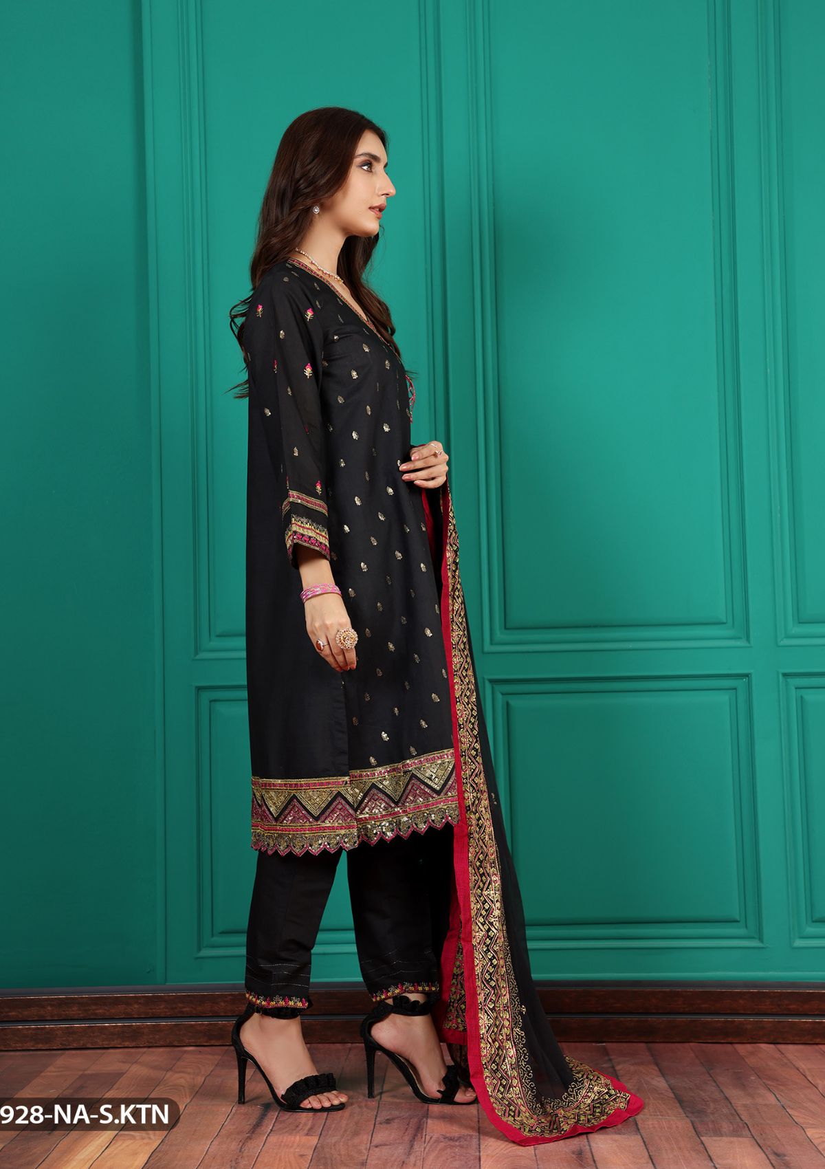 ShaPosh Casual Pret (1928-NA-S.KTN) - Mohsin Saeed Fabrics