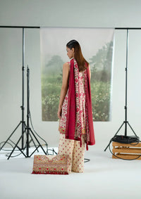 mohsin-saeed-fabrics-designer-daily-wear-formal-and-wedding-suits-within-budget-This-product-is-from-saira-rizwan-joolie-prints25-jpu25-08-sunday-stroll-is-available-on-Mohsin-saeed-fabrics-website.