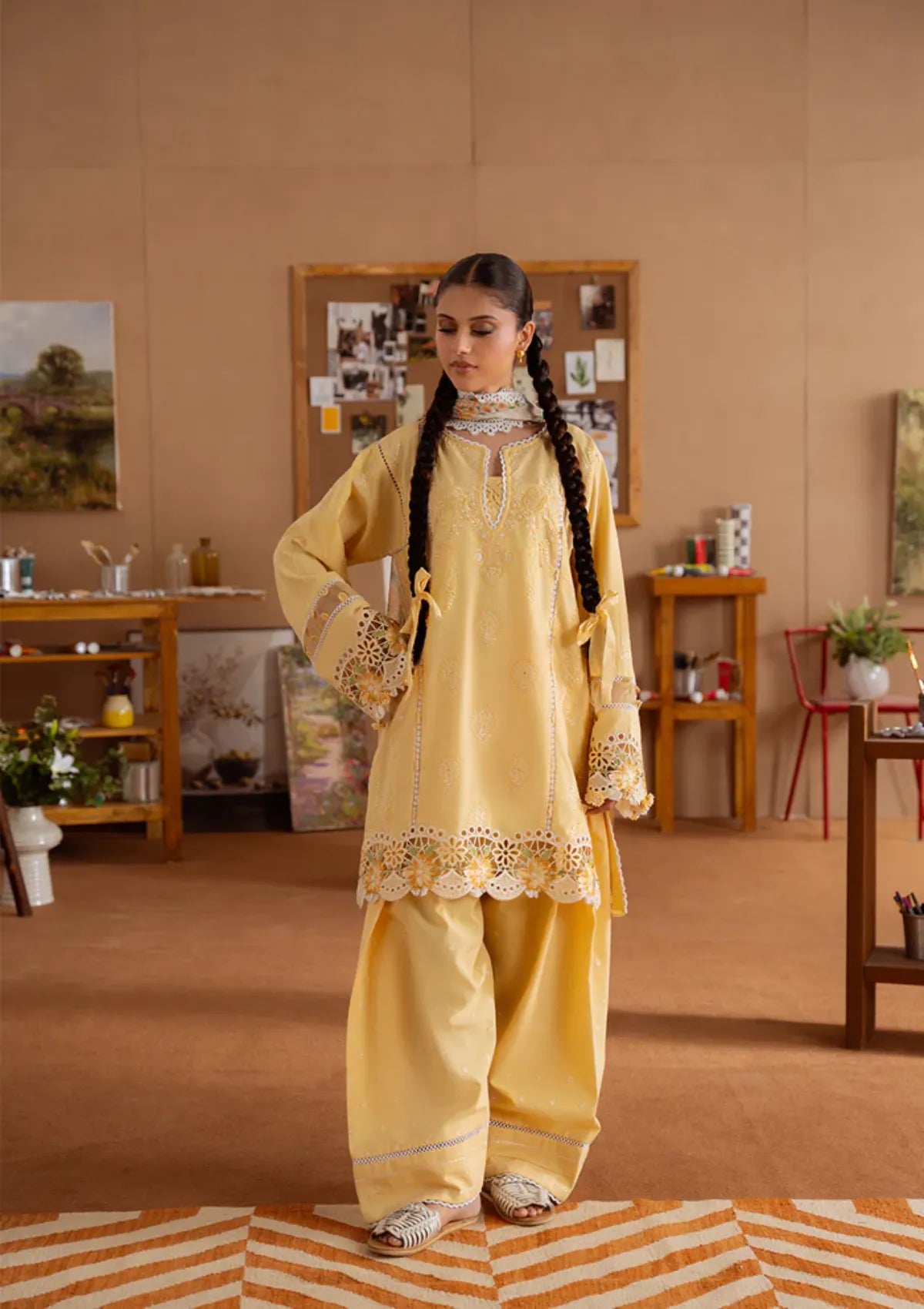 mohsin-saeed-fabrics-designer-daily-wear-formal-and-wedding-suits-within-budget-This-product-is-from-saira-rizwan-laanem-summer-lawn25-leyla-a-srl25-04-is-available-on-Mohsin-saeed-fabrics-website.