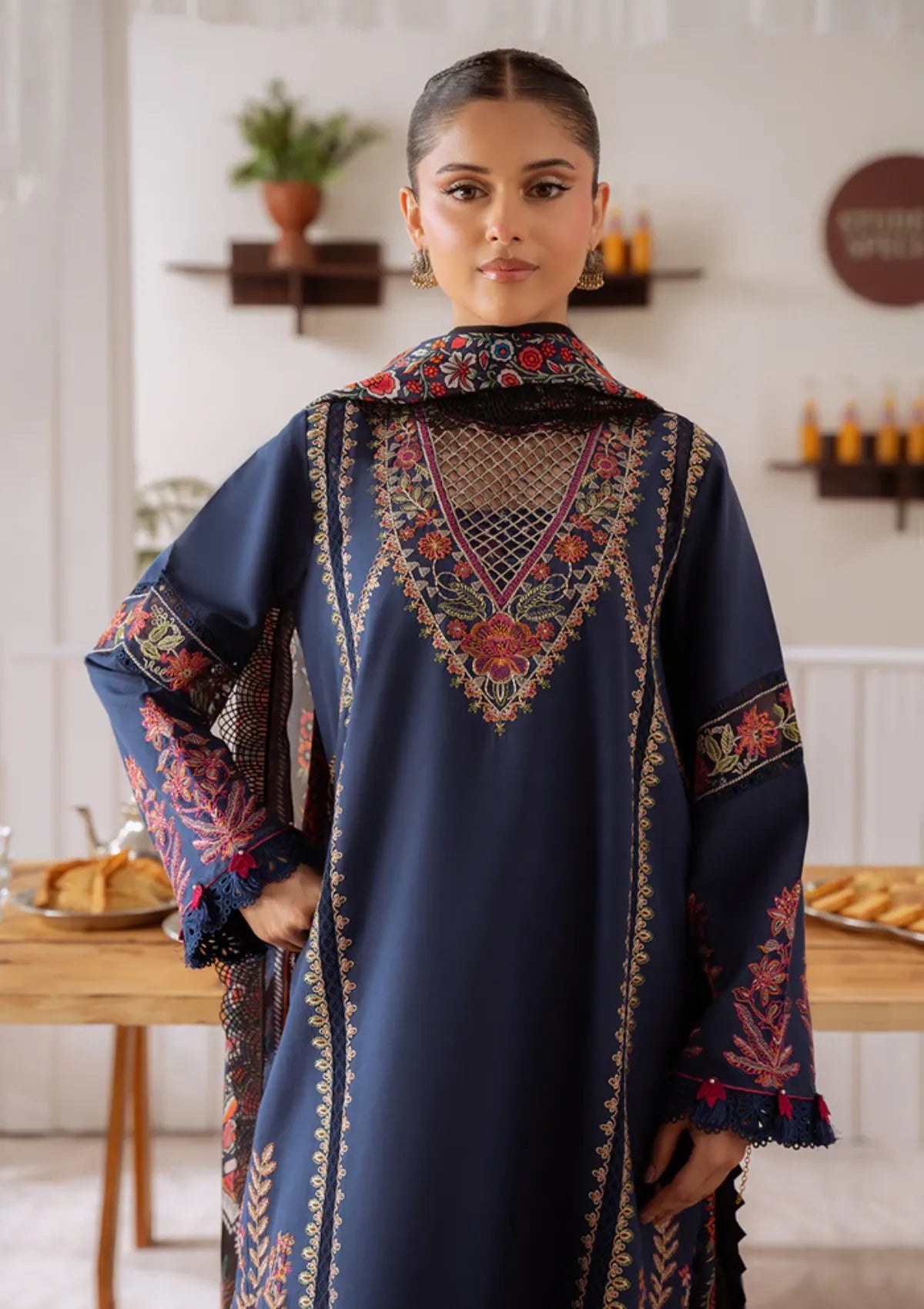 mohsin-saeed-fabrics-designer-daily-wear-formal-and-wedding-suits-within-budget-This-product-is-from-saira-rizwan-laanem-summer-lawn25-elif-a-srl25-05-is-available-on-Mohsin-saeed-fabrics-website.