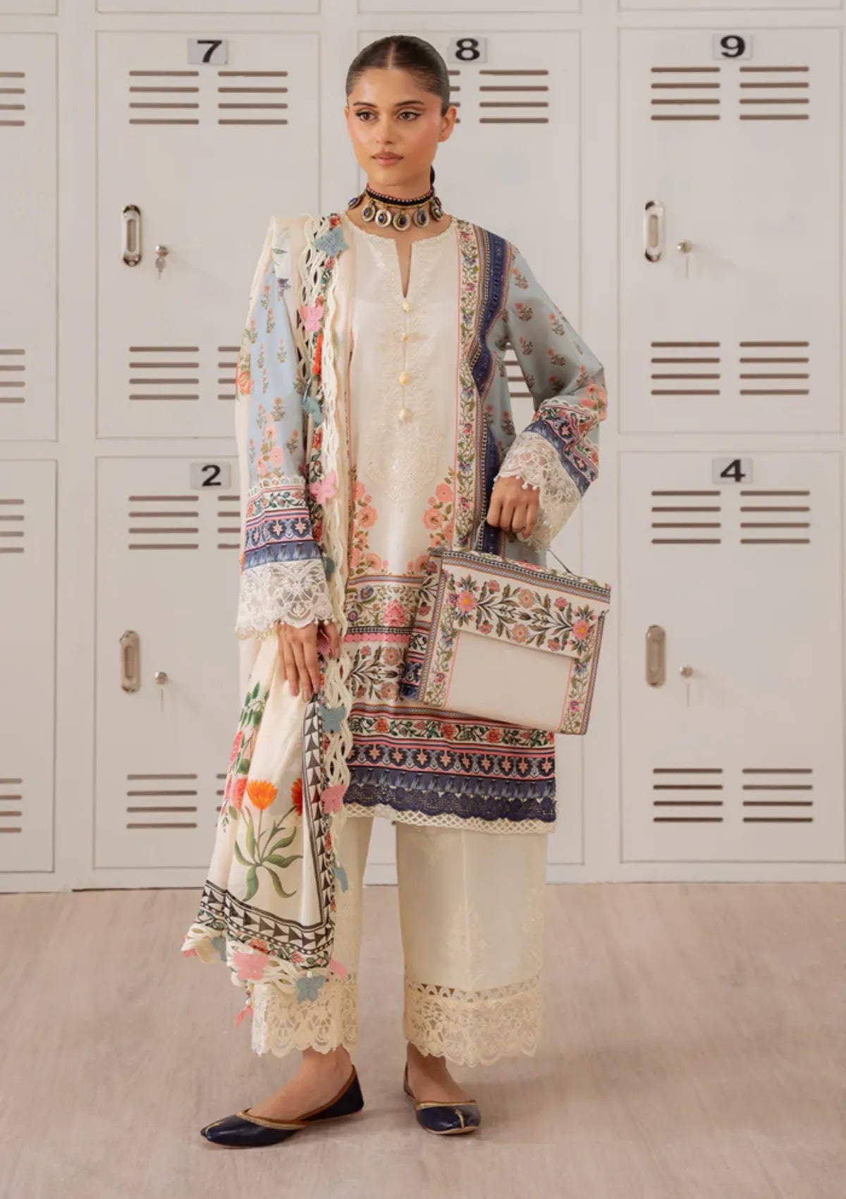mohsin-saeed-fabrics-designer-daily-wear-formal-and-wedding-suits-within-budget-This-product-is-from-saira-rizwan-laanem-summer-lawn25-zumra-b-srl25-07-is-available-on-Mohsin-saeed-fabrics-website.