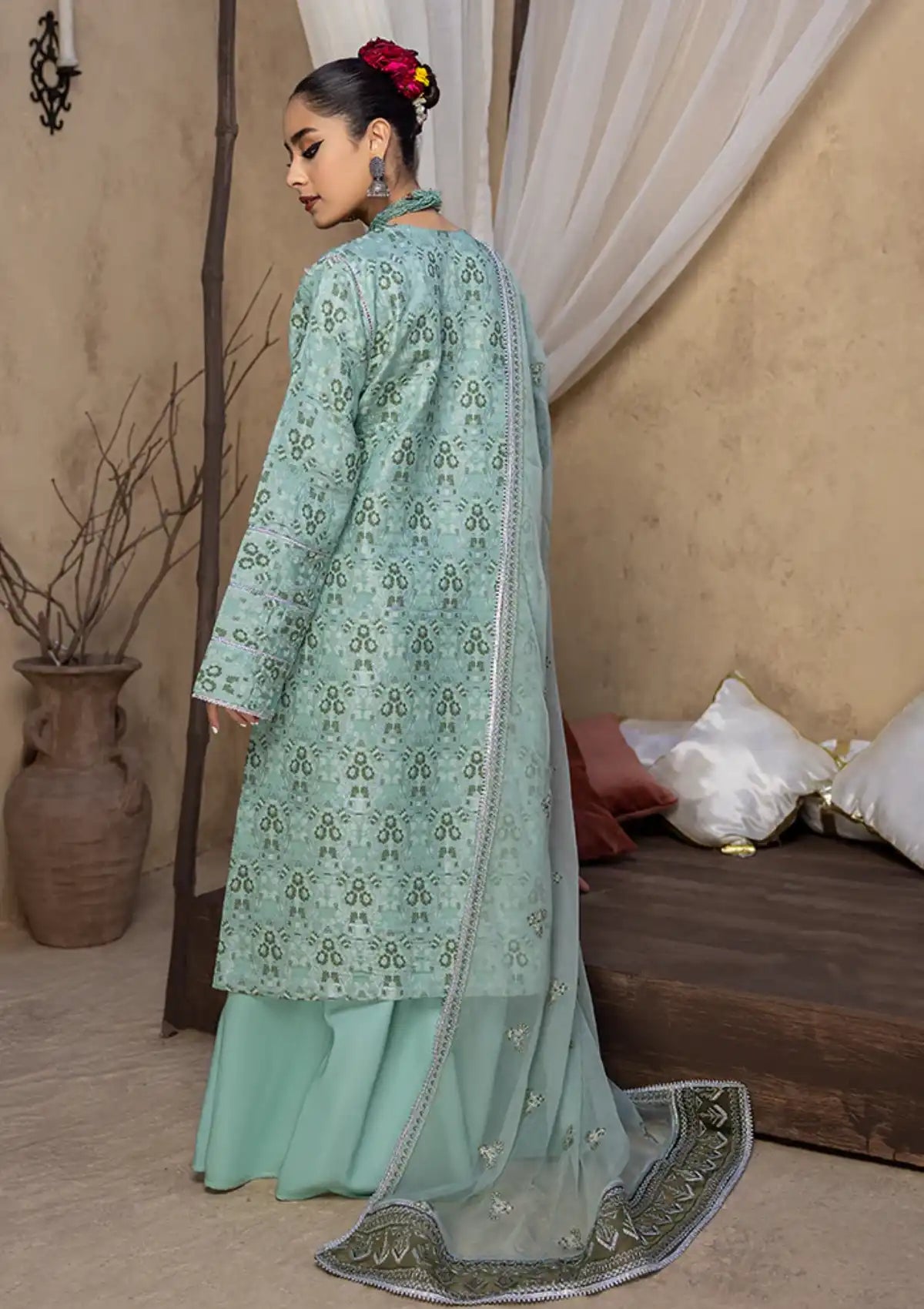Humdum Ishq Emb Jacquard'24 D-05 - Mohsin Saeed Fabrics