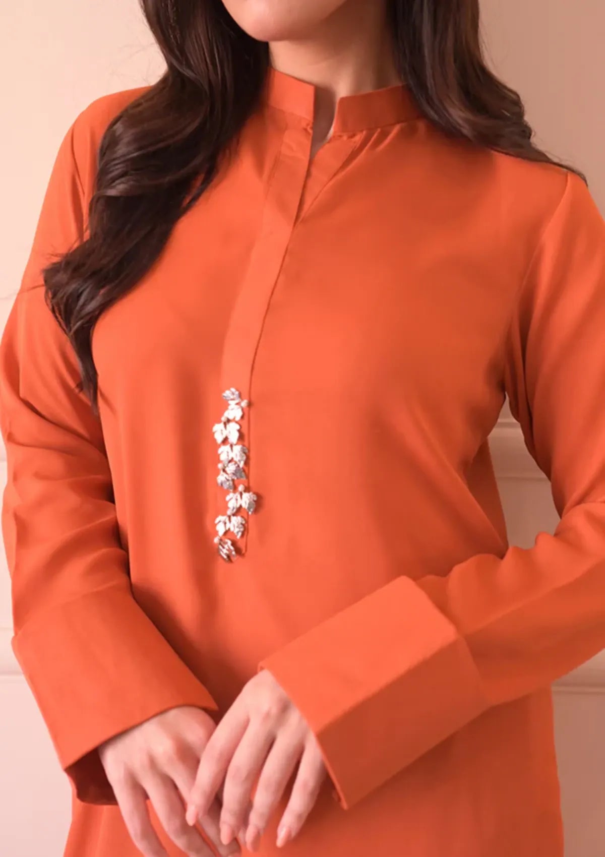 mohsin-saeed-fabrics-luxury-fashion-collection-daily-wear-wedding-and-formal-in-budget-This-product-is-from-sidra-fahad-summer-elora-325-sf-199-is-available-on-Mohsin-saeed-fabrics-website.