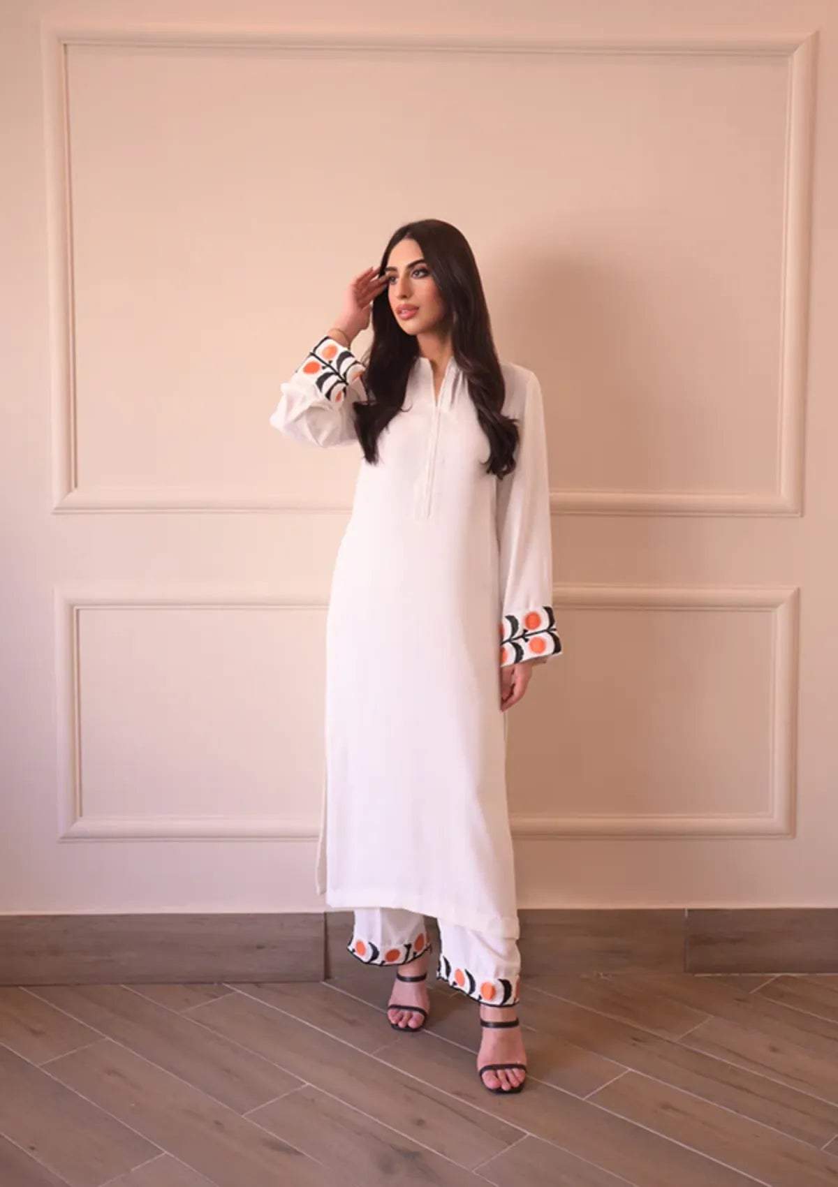 mohsin-saeed-fabrics-luxury-fashion-collection-daily-wear-wedding-and-formal-in-budget-This-product-is-from-sidra-fahad-summer-elora-325-sf-201-is-available-on-Mohsin-saeed-fabrics-website.