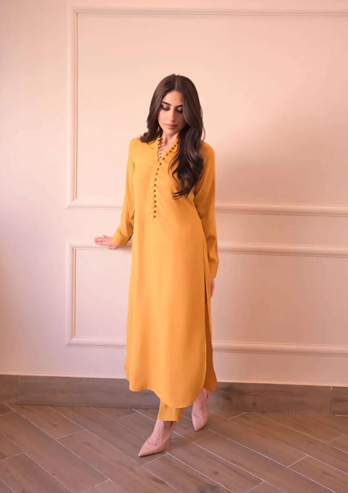 mohsin-saeed-fabrics-luxury-fashion-collection-daily-wear-wedding-and-formal-in-budget-This-product-is-from-sidra-fahad-summer-elora-325-sf-203-is-available-on-Mohsin-saeed-fabrics-website.