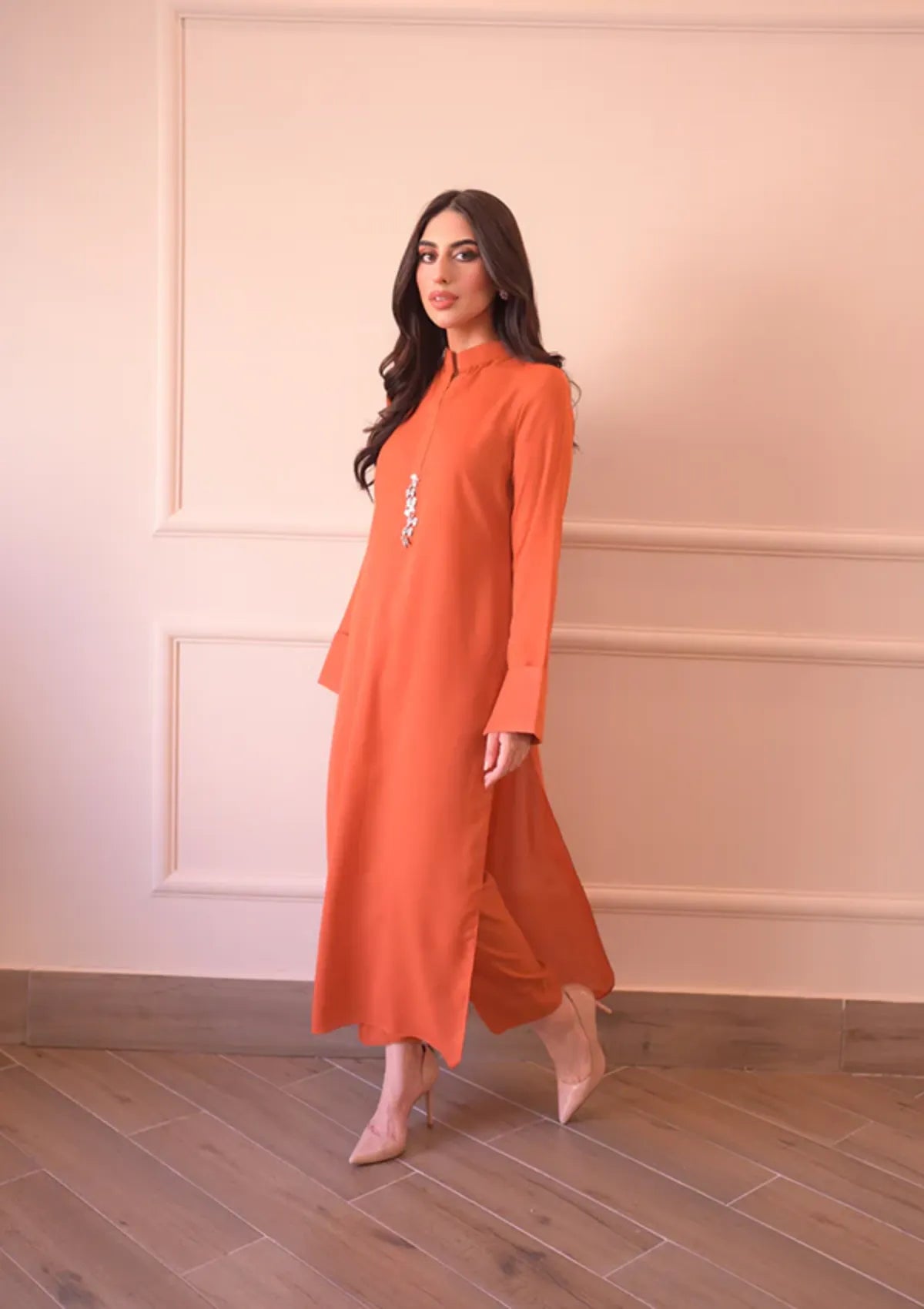 mohsin-saeed-fabrics-luxury-fashion-collection-daily-wear-wedding-and-formal-in-budget-This-product-is-from-sidra-fahad-summer-elora-325-sf-199-is-available-on-Mohsin-saeed-fabrics-website.