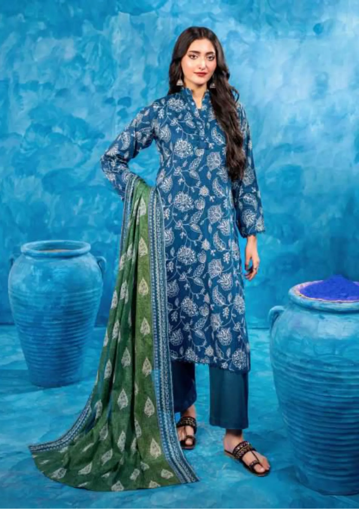 mohsin-saeed-fabrics-affordable-luxury-outfits-for-daily-formal-and-wedding-wear-This-product-is-from-zesh-exclusive-lawn25-drop-28-article-04-is-available-on-Mohsin-saeed-fabrics-website.