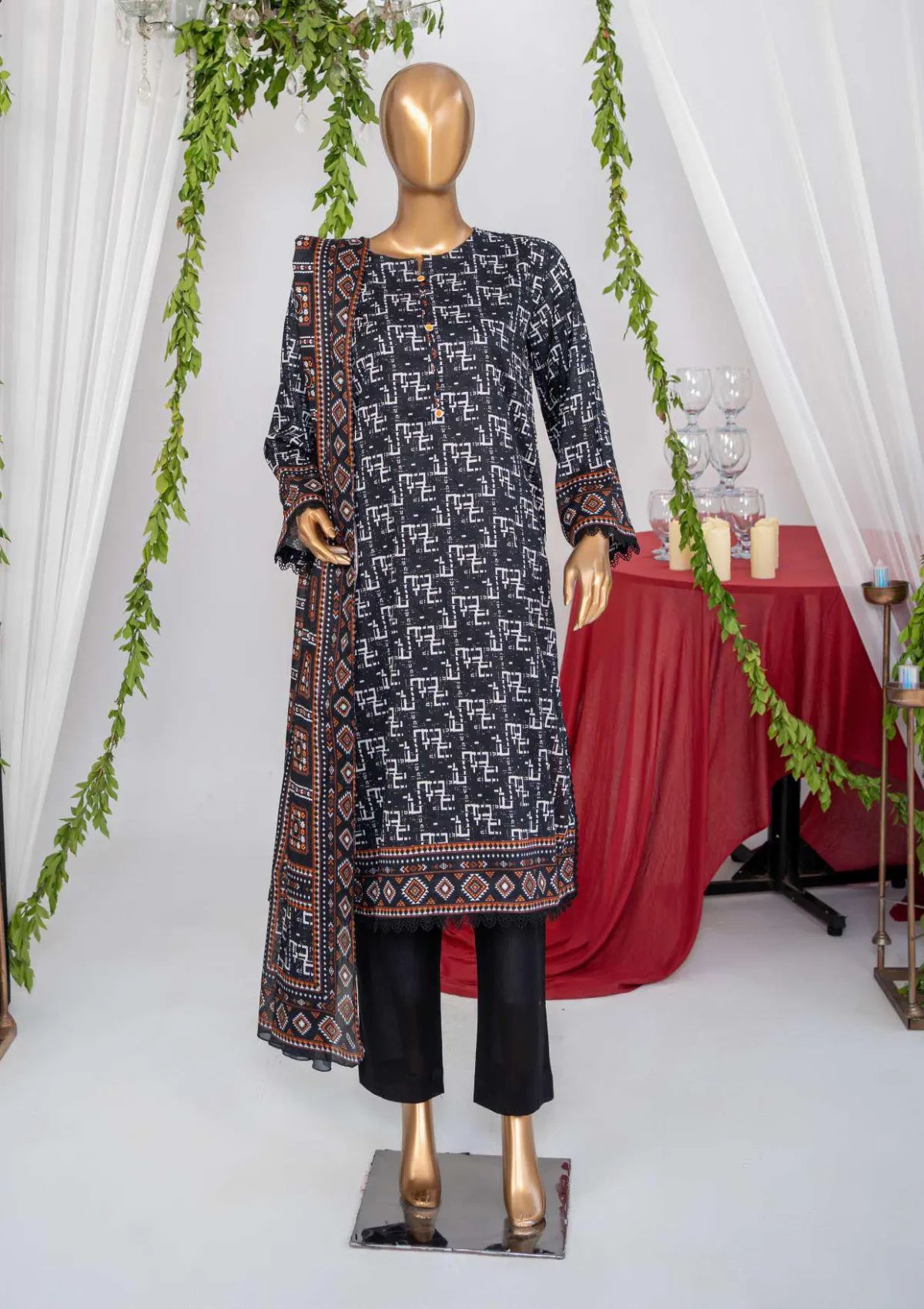 mohsin-saeed-fabrics-is-selling-online-and-in stores-Luxury-daily-wear-wedding-wear-formal-wear-in-budgeted-price-This-product-is-from-mahnaz-printed-lawn25-drop-1-design-05-is-available-on-Mohsin-saeed-fabrics-website.