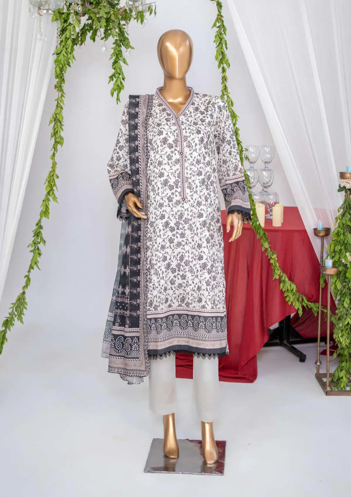 mohsin-saeed-fabrics-is-selling-online-and-in stores-Luxury-daily-wear-wedding-wear-formal-wear-in-budgeted-price-This-product-is-from-mahnaz-printed-lawn25-drop-1-design-06-is-available-on-Mohsin-saeed-fabrics-website.