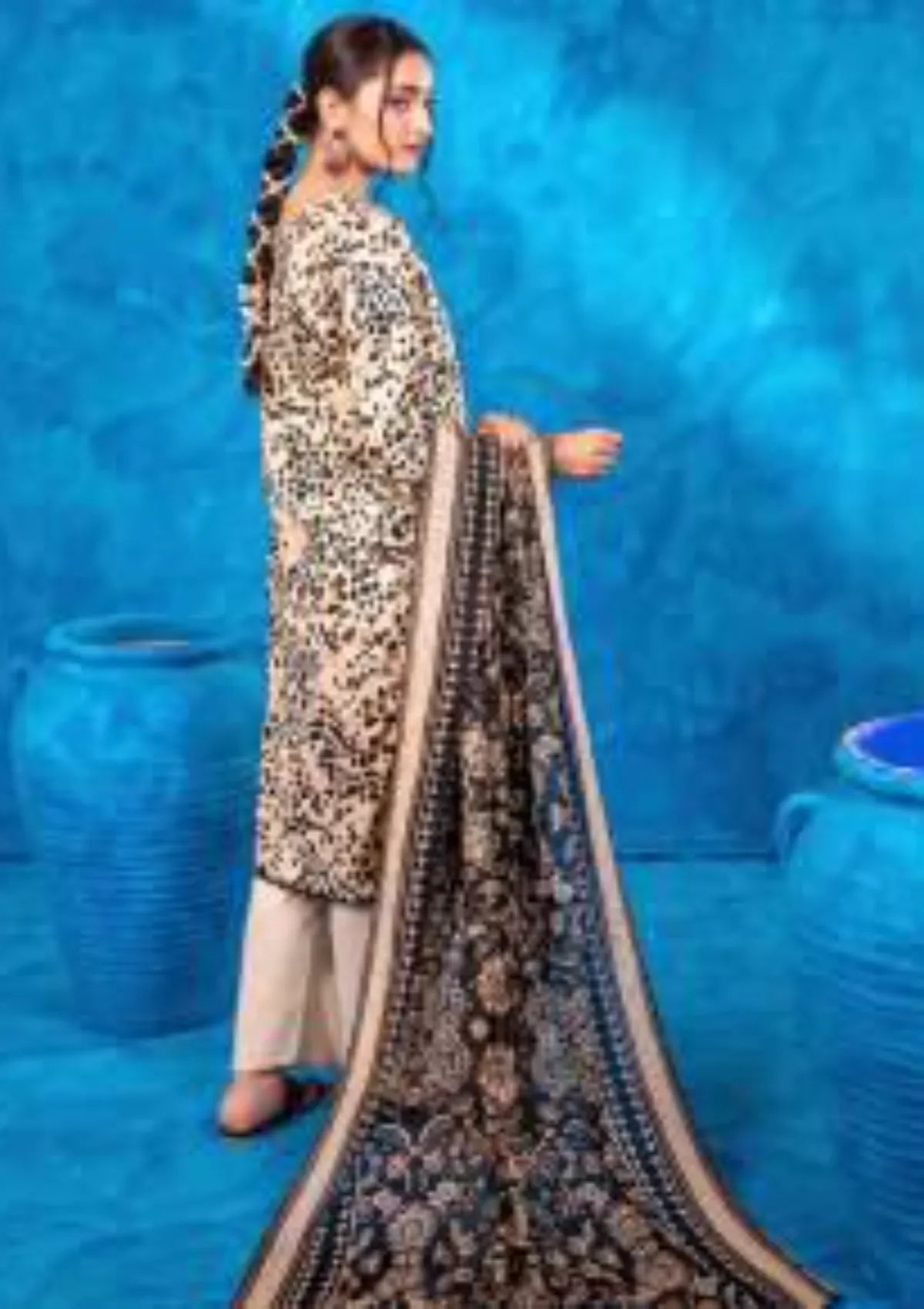 mohsin-saeed-fabrics-affordable-luxury-outfits-for-daily-formal-and-wedding-wear-This-product-is-from-zesh-exclusive-lawn25-drop-28-article-07-is-available-on-Mohsin-saeed-fabrics-website.