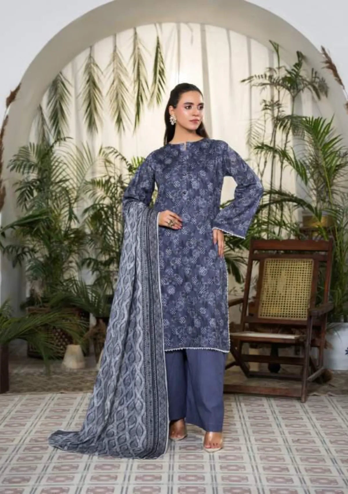 mohsin-saeed-fabrics-is-selling-online-and-in stores-Luxury-daily-wear-wedding-wear-formal-wear-in-budgeted-price-This-product-is-from-dabiha-tex-doriya-printed-lawn-25-d-08-is-available-on-Mohsin-saeed-fabrics-website.