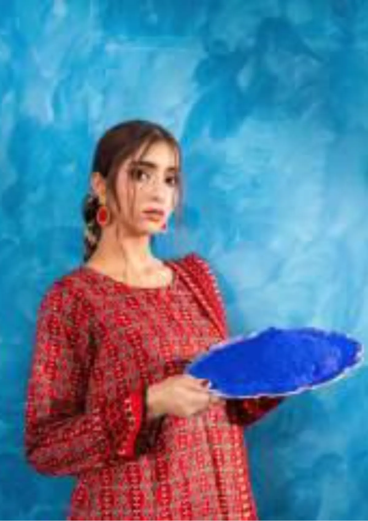 mohsin-saeed-fabrics-affordable-luxury-outfits-for-daily-formal-and-wedding-wear-This-product-is-from-zesh-exclusive-lawn25-drop-28-article-10-is-available-on-Mohsin-saeed-fabrics-website.