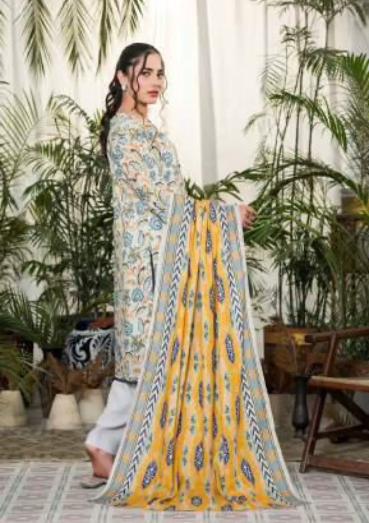 mohsin-saeed-fabrics-is-selling-online-and-in stores-Luxury-daily-wear-wedding-wear-formal-wear-in-budgeted-price-This-product-is-from-dabiha-tex-doriya-printed-lawn-25-d-09-is-available-on-Mohsin-saeed-fabrics-website.