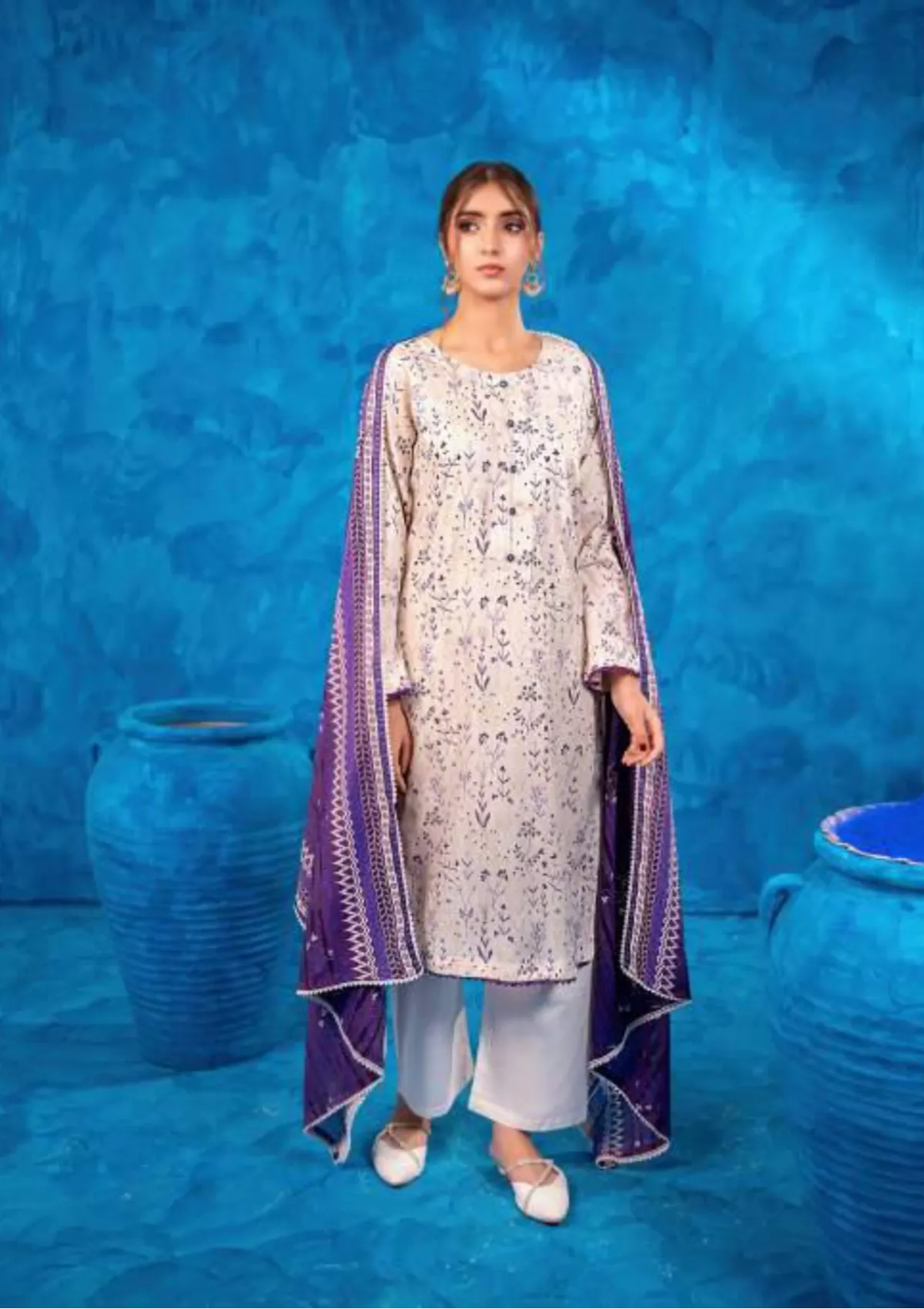 mohsin-saeed-fabrics-affordable-luxury-outfits-for-daily-formal-and-wedding-wear-This-product-is-from-zesh-exclusive-lawn25-drop-28-article-08-is-available-on-Mohsin-saeed-fabrics-website.