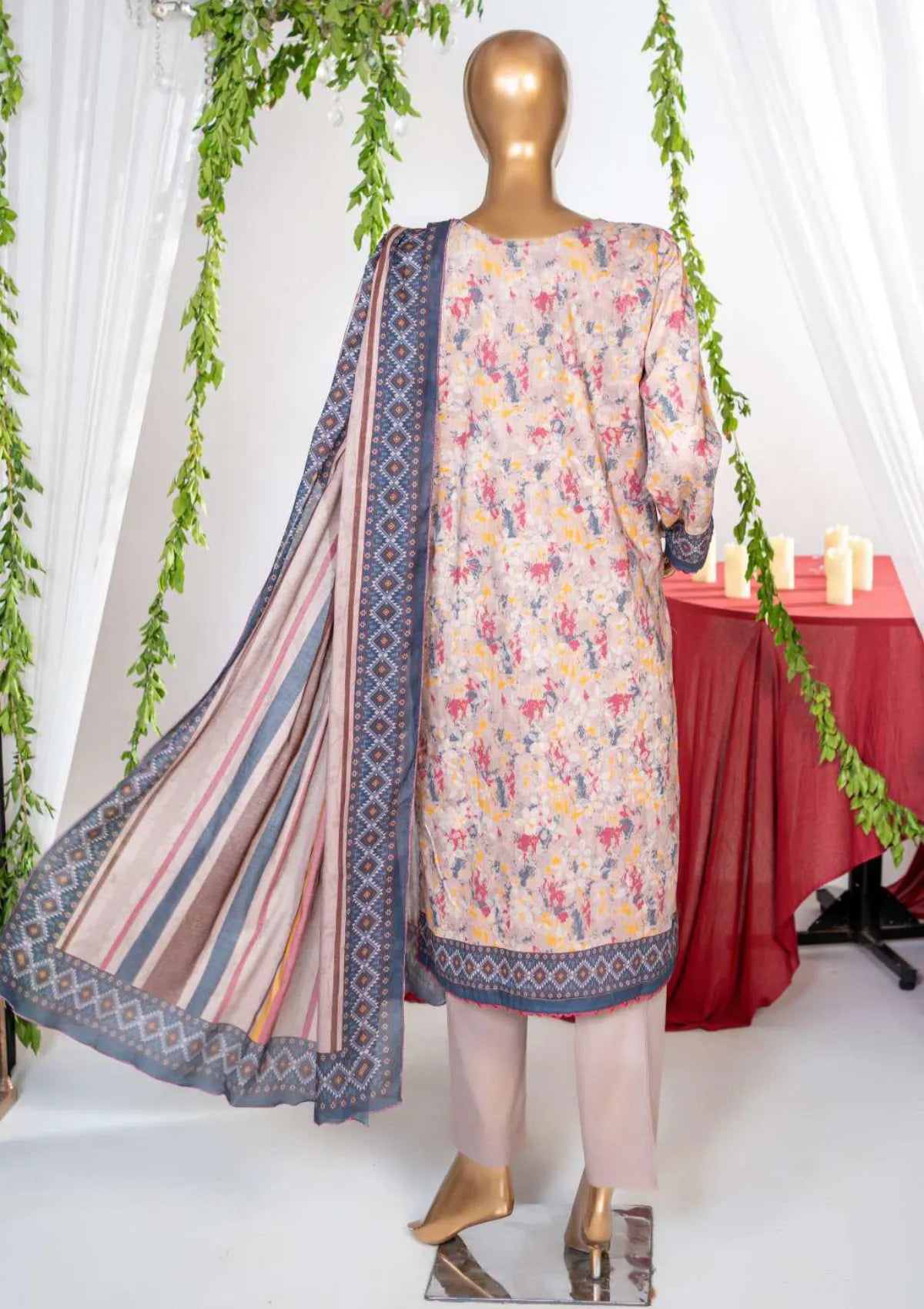 mohsin-saeed-fabrics-is-selling-online-and-in stores-Luxury-daily-wear-wedding-wear-formal-wear-in-budgeted-price-This-product-is-from-mahnaz-printed-lawn25-drop-1-design-18-is-available-on-Mohsin-saeed-fabrics-website.