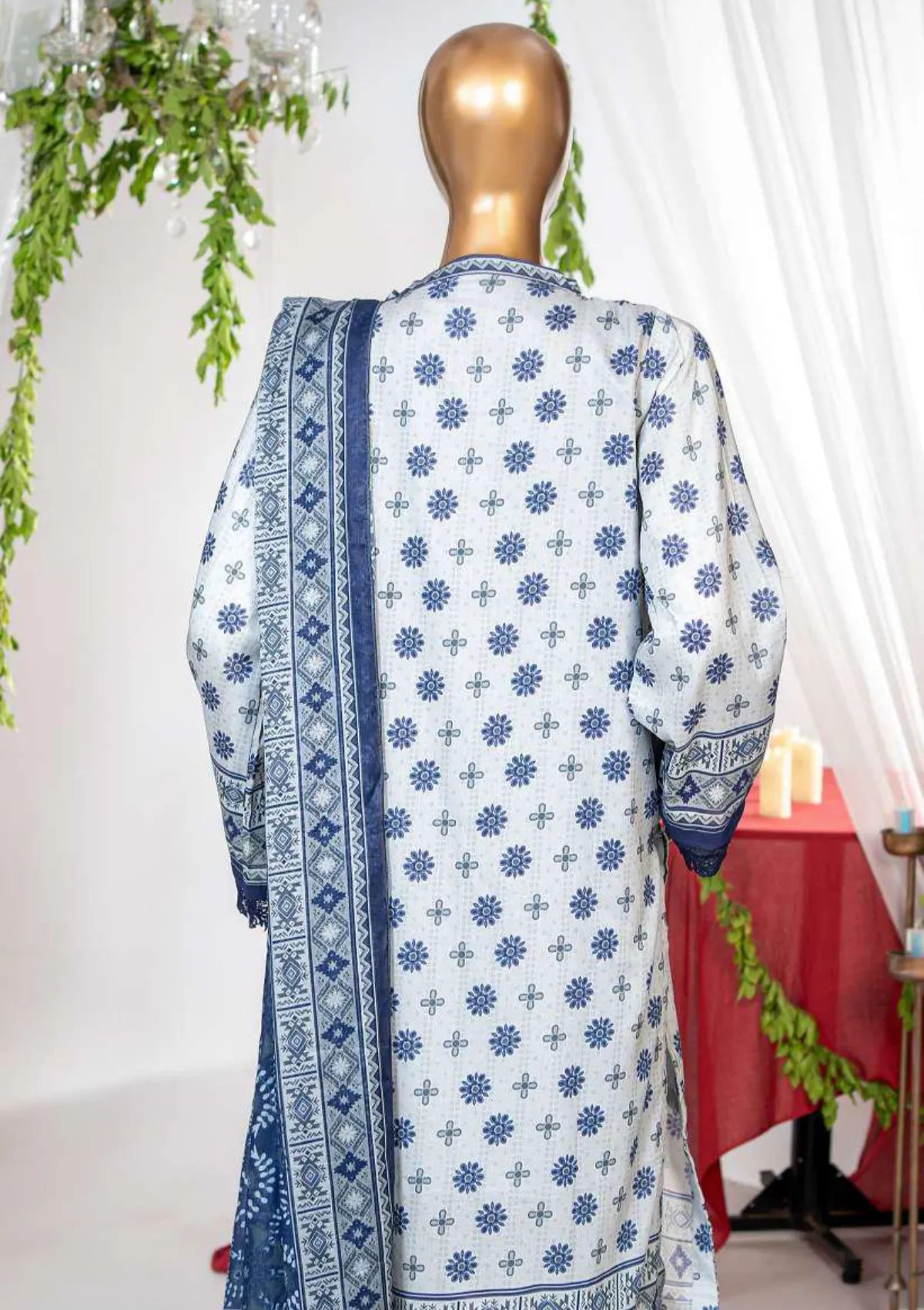 mohsin-saeed-fabrics-is-selling-online-and-in stores-Luxury-daily-wear-wedding-wear-formal-wear-in-budgeted-price-This-product-is-from-mahnaz-printed-lawn25-drop-1-design-20-is-available-on-Mohsin-saeed-fabrics-website.