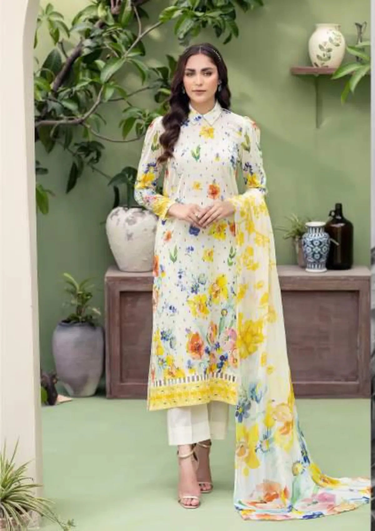 mohsin-saeed-fabrics-affordable-luxury-outfits-for-daily-formal-and-wedding-wear-This-product-is-from-hemayal-lawn25-d-11-is-available-on-Mohsin-saeed-fabrics-website.