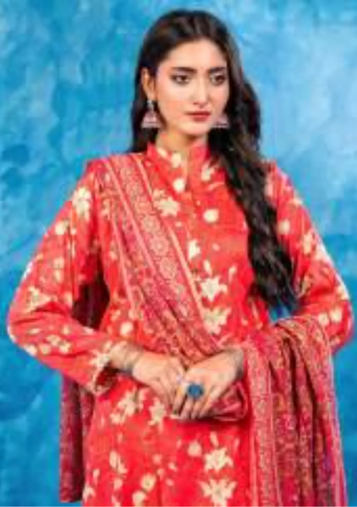 mohsin-saeed-fabrics-affordable-luxury-outfits-for-daily-formal-and-wedding-wear-This-product-is-from-zesh-exclusive-lawn25-drop-28-article-02-is-available-on-Mohsin-saeed-fabrics-website.