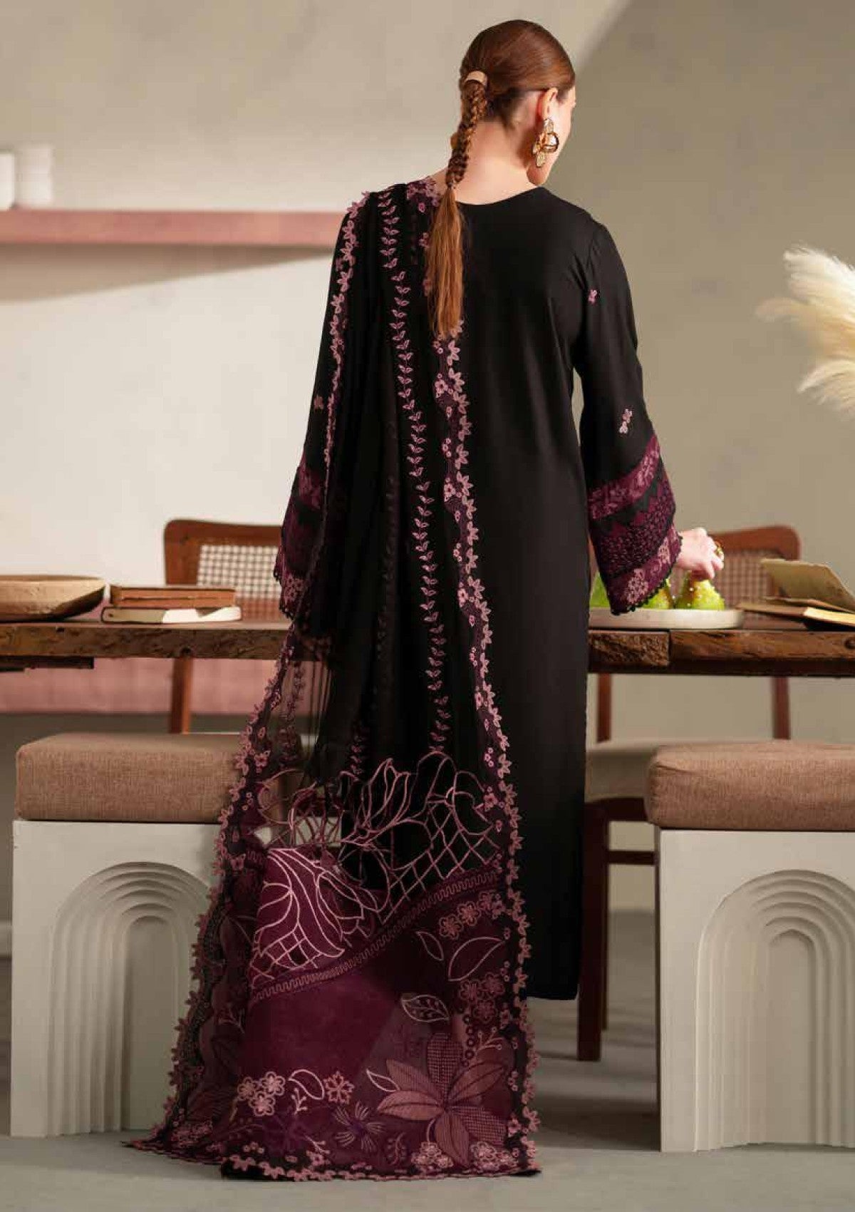 Nureh Exclusive Karandi'24 NK-105