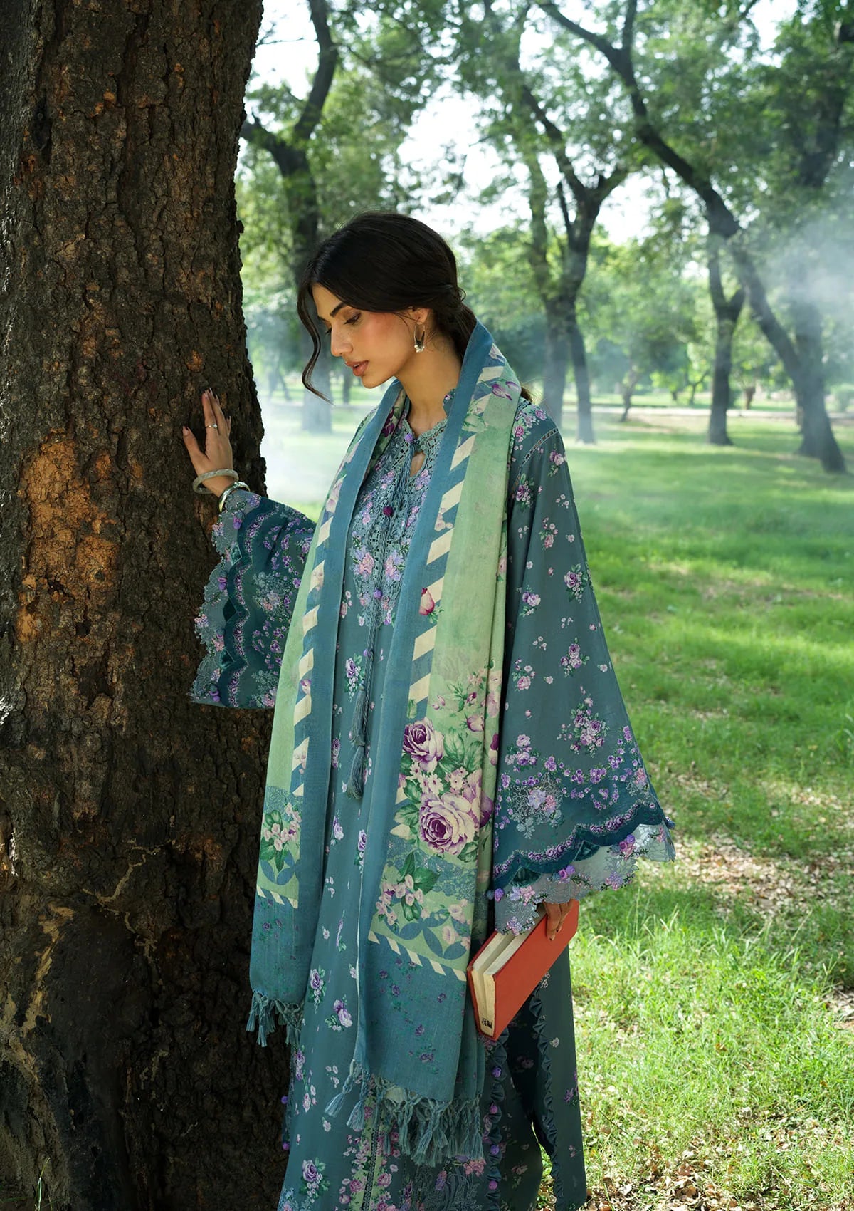 Elaf Wilderness Pashmina Shawl Edit'26 EWR-4B CINERARIA