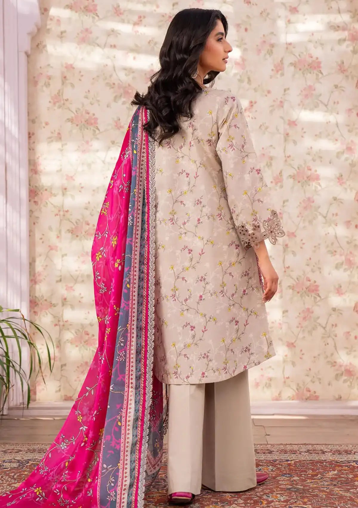Bin Ilyas Lamhay Emb Lawn'24 D-105 - Mohsin Saeed Fabrics