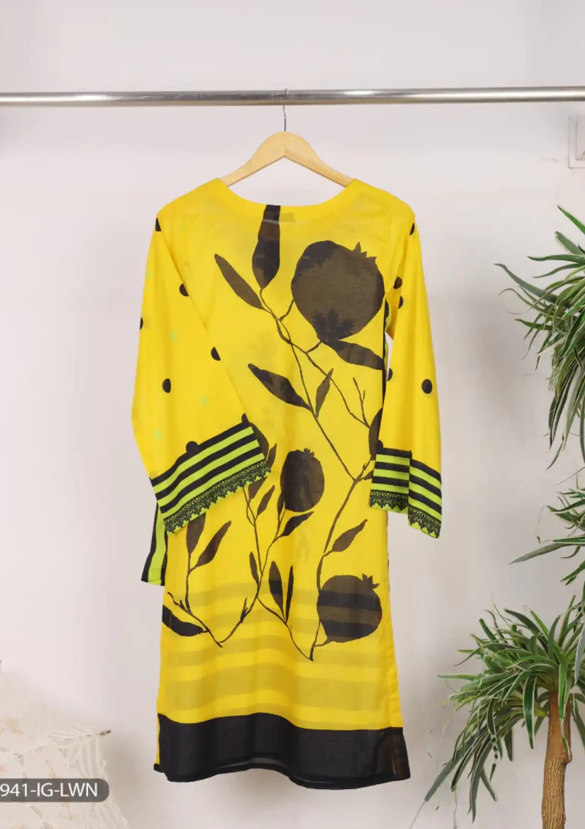 ShaPosh Casual Pret (K15941-IG-LWN) - Mohsin Saeed Fabrics