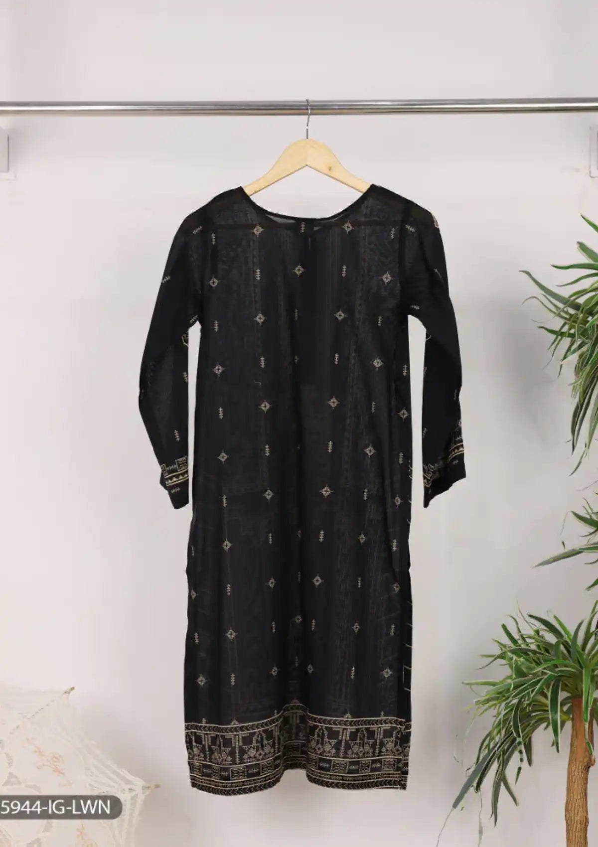 ShaPosh Casual Pret (K15944-IG-LWN) - Mohsin Saeed Fabrics
