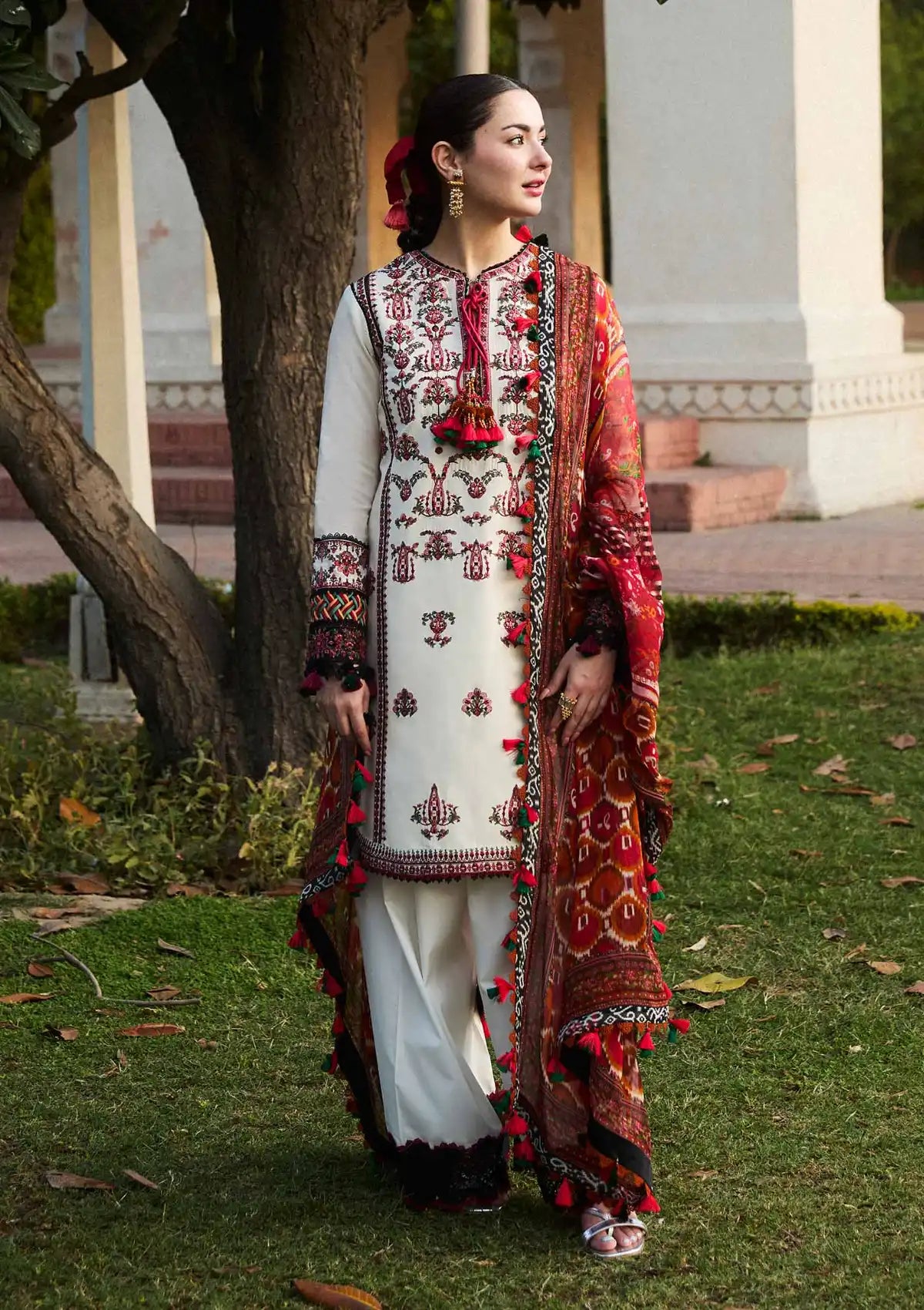 Hussain Rehar SS Lawn'24 D-05 FAWN - Mohsin Saeed Fabrics
