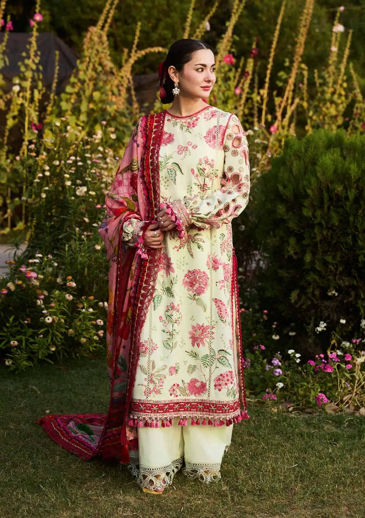 Hussain Rehar SS Lawn'24 D-11 GLEAM - Mohsin Saeed Fabrics