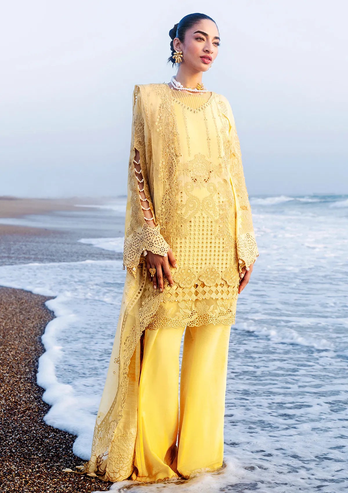 Afsanah Lost In Waves'26 A-208