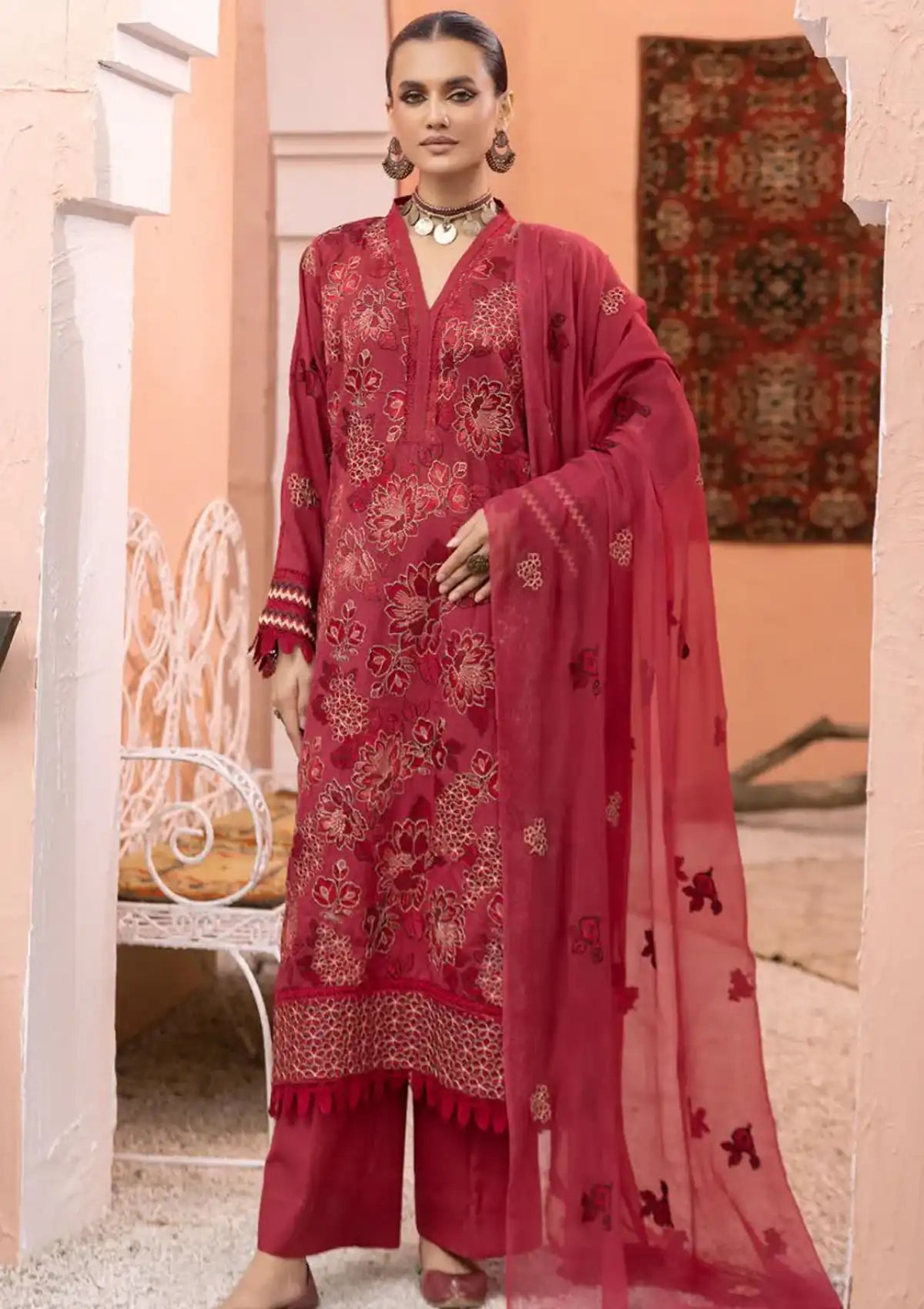 mohsin-saeed-fabrics-designer-daily-wear-formal-and-wedding-suits-within-budget-This-product-is-from-kashaf-by-mahees25-ml-02-is-available-on-Mohsin-saeed-fabrics-website.