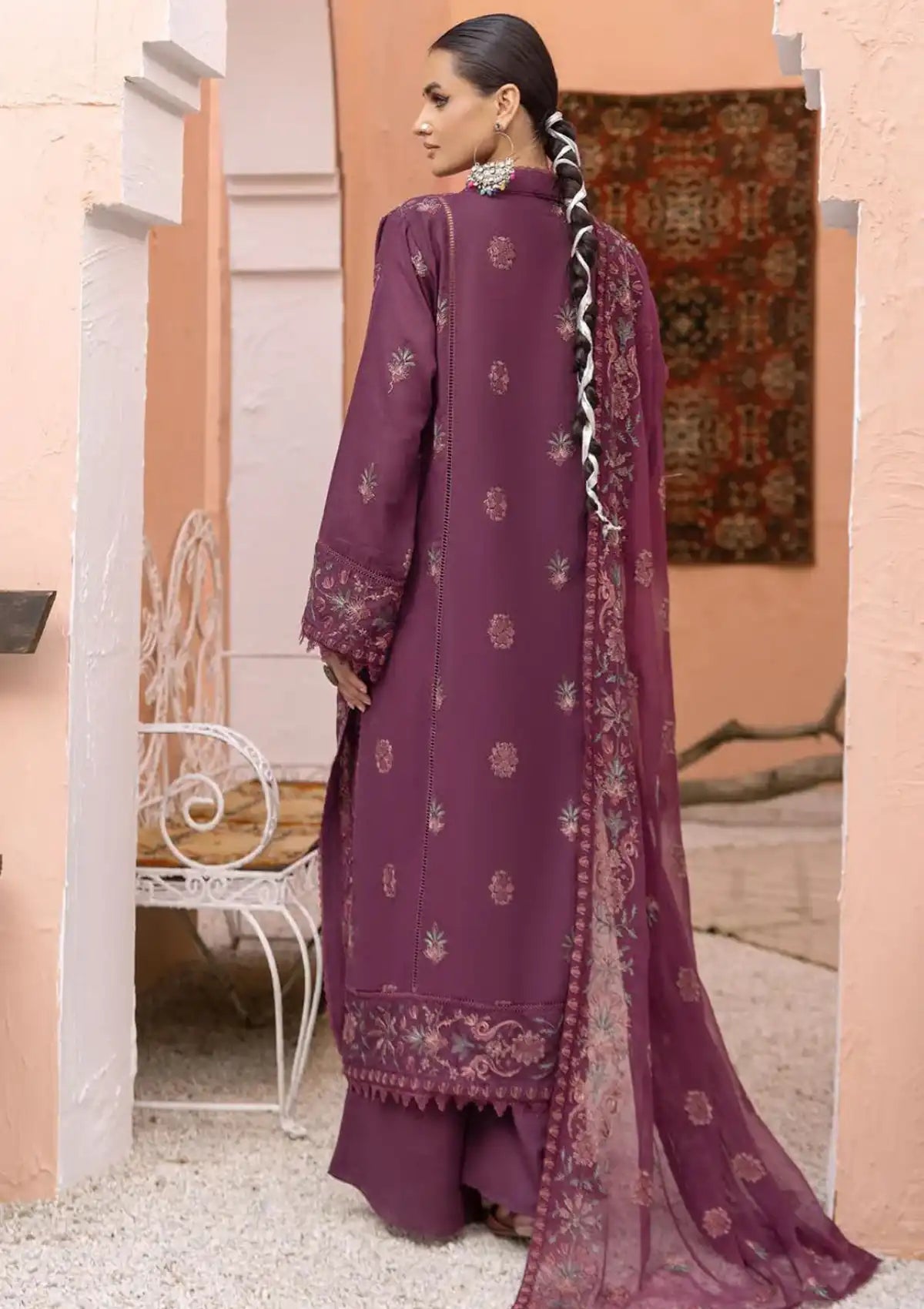 mohsin-saeed-fabrics-designer-daily-wear-formal-and-wedding-suits-within-budget-This-product-is-from-kashaf-by-mahees25-ml-06-is-available-on-Mohsin-saeed-fabrics-website.
