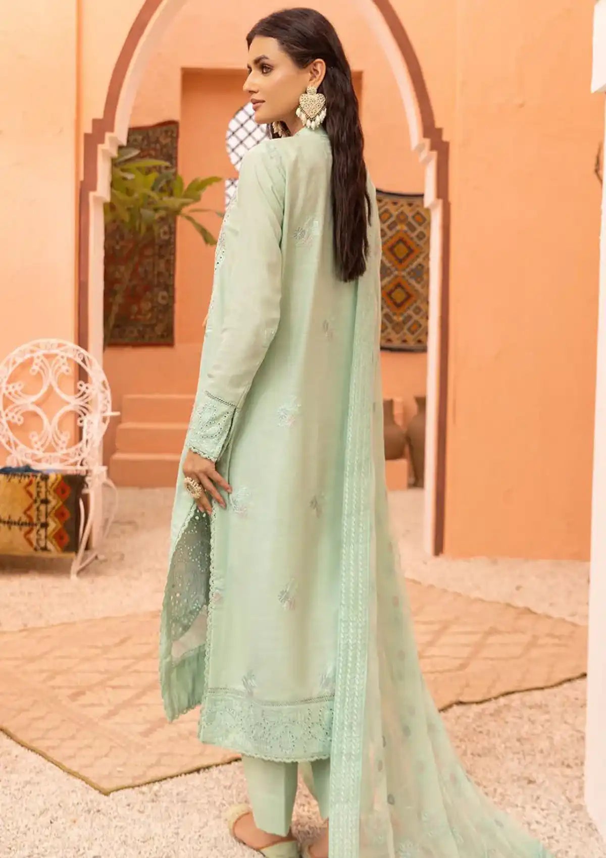 mohsin-saeed-fabrics-designer-daily-wear-formal-and-wedding-suits-within-budget-This-product-is-from-kashaf-by-mahees25-ml-08-is-available-on-Mohsin-saeed-fabrics-website.