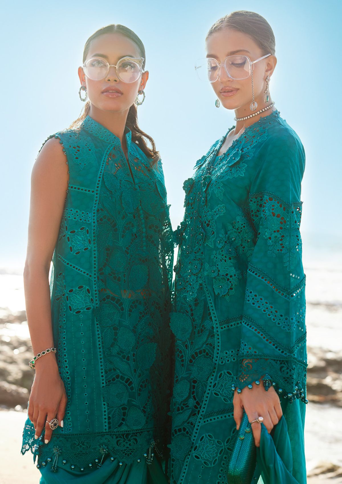 mohsin-saeed-fabrics-luxury-fashion-collection-daily-wear-wedding-and-formal-in-budget-This-product-is-from-maria-b-luxury-lawn25-eid-2-d-05-is-available-on-Mohsin-saeed-fabrics-website.