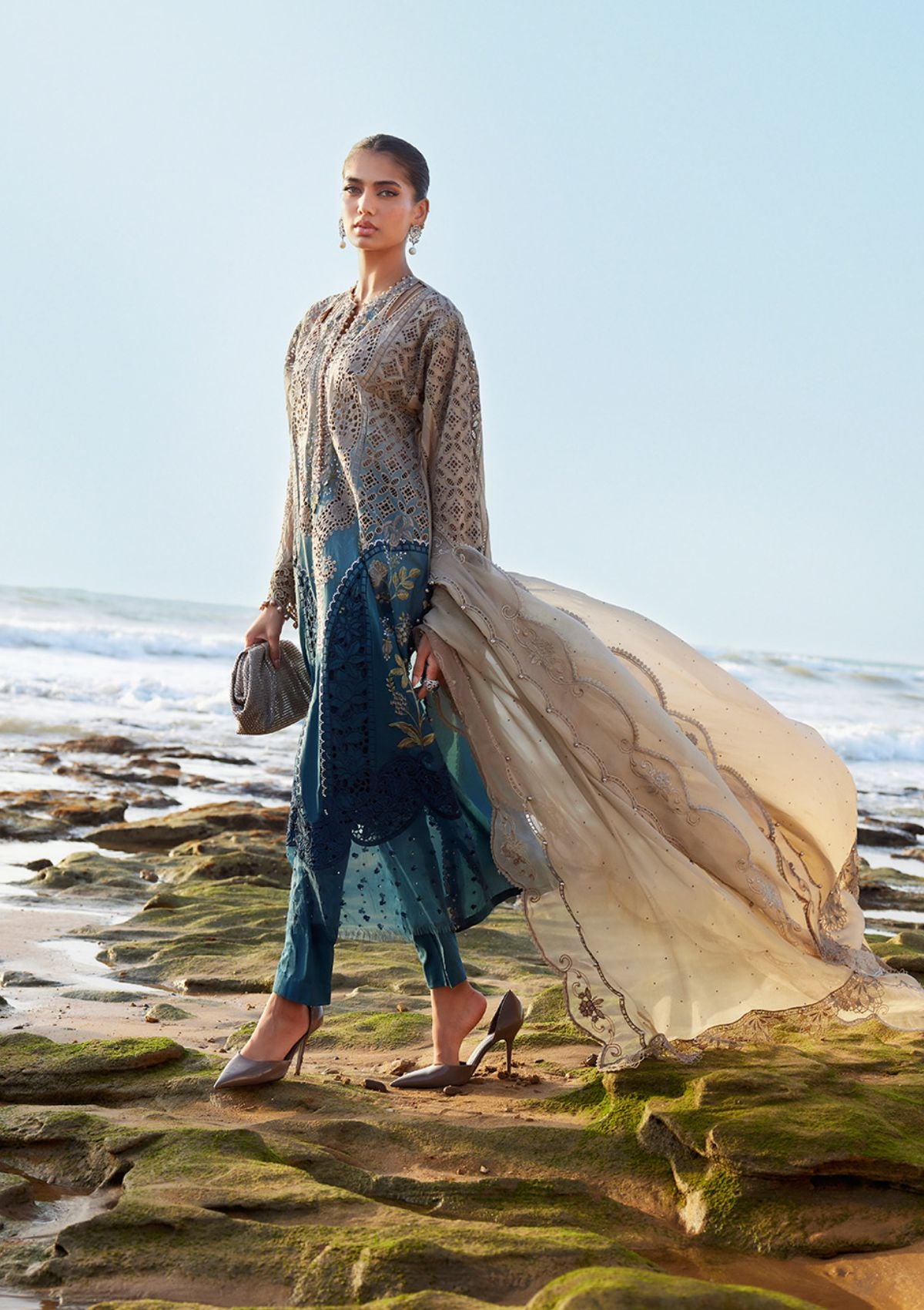 mohsin-saeed-fabrics-luxury-fashion-collection-daily-wear-wedding-and-formal-in-budget-This-product-is-from-maria-b-luxury-lawn25-eid-2-d-08-is-available-on-Mohsin-saeed-fabrics-website.