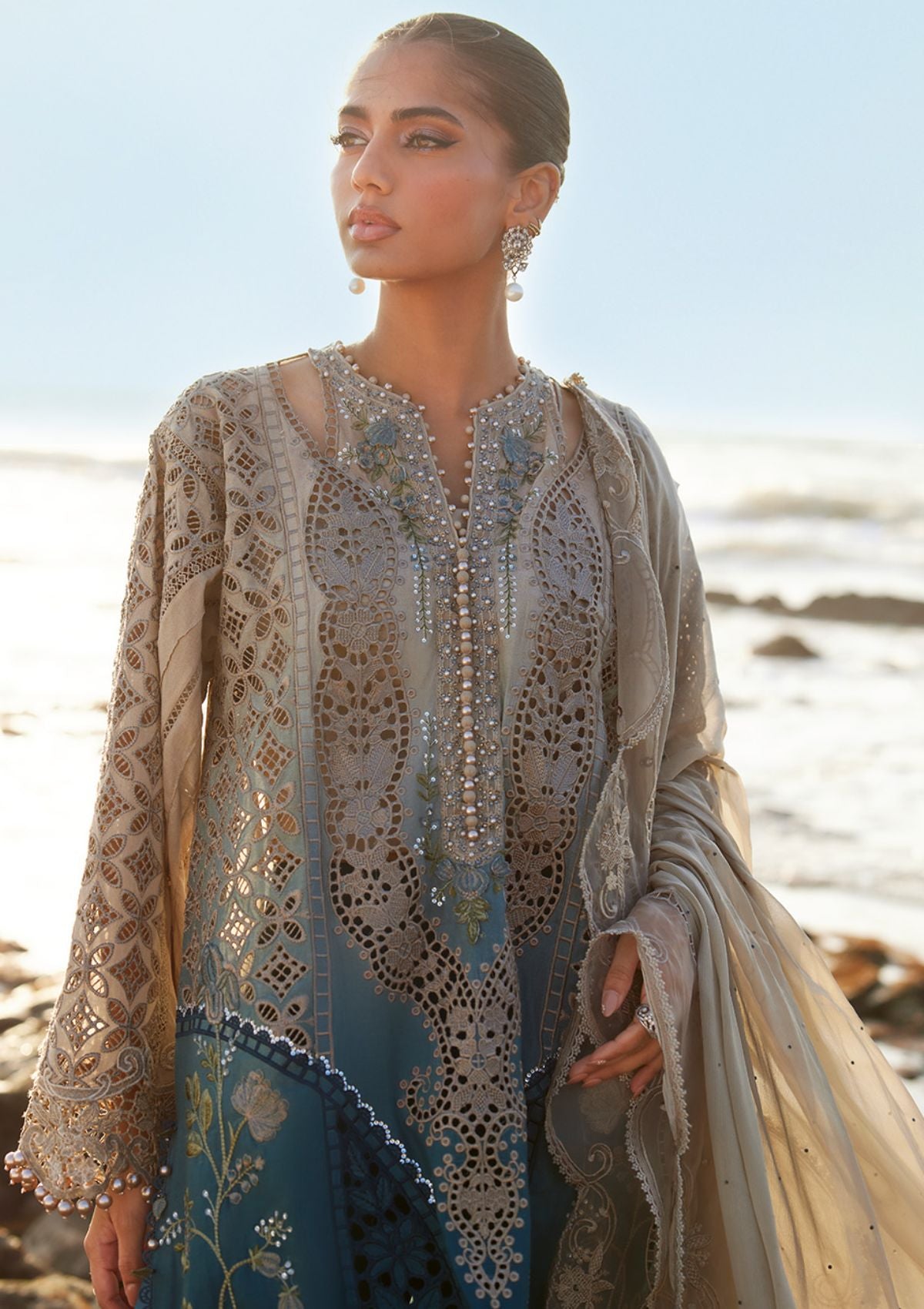 mohsin-saeed-fabrics-luxury-fashion-collection-daily-wear-wedding-and-formal-in-budget-This-product-is-from-maria-b-luxury-lawn25-eid-2-d-08-is-available-on-Mohsin-saeed-fabrics-website.