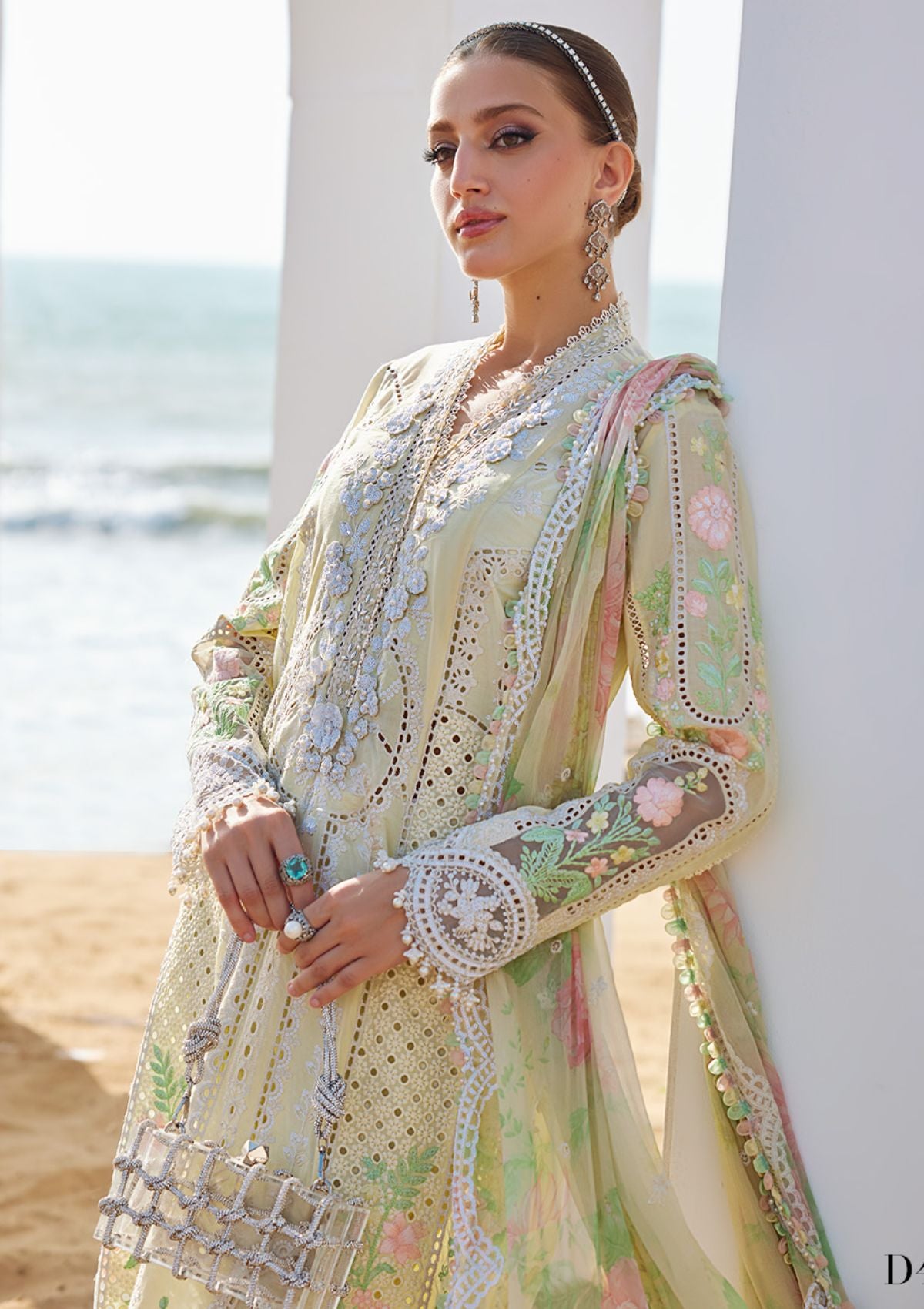 mohsin-saeed-fabrics-luxury-fashion-collection-daily-wear-wedding-and-formal-in-budget-This-product-is-from-maria-b-luxury-lawn25-eid-2-d-04-is-available-on-Mohsin-saeed-fabrics-website.