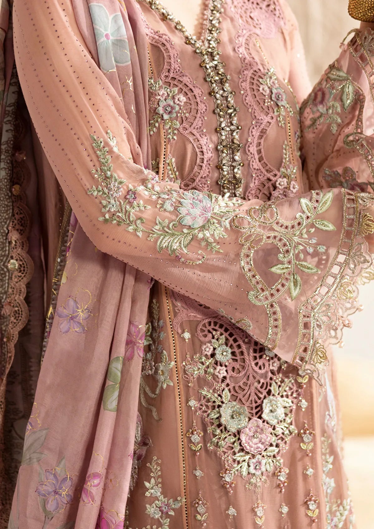 mohsin-saeed-fabrics-designer-daily-wear-formal-and-wedding-suits-within-budget-This-product-is-from-maria-b-unstitched-chiffons25-d-05-is-available-on-Mohsin-saeed-fabrics-website.