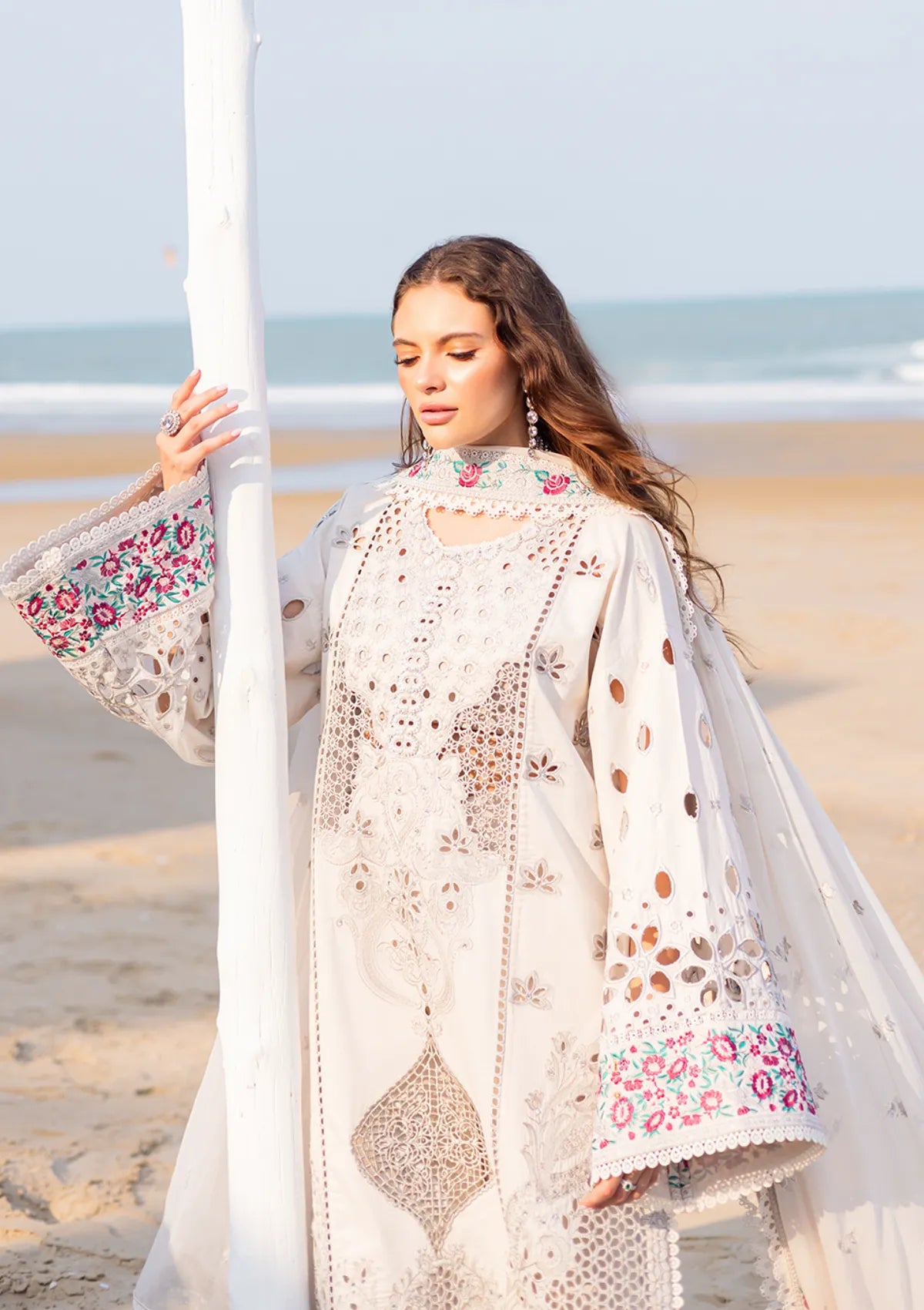 mohsin-saeed-fabrics-is-selling-online-and-in stores-Luxury-daily-wear-wedding-wear-formal-wear-in-budgeted-price-This-product-is-from-marjjan-mavi-luxury-lawn25-mll-21a-silver-skin-is-available-on-Mohsin-saeed-fabrics-website.