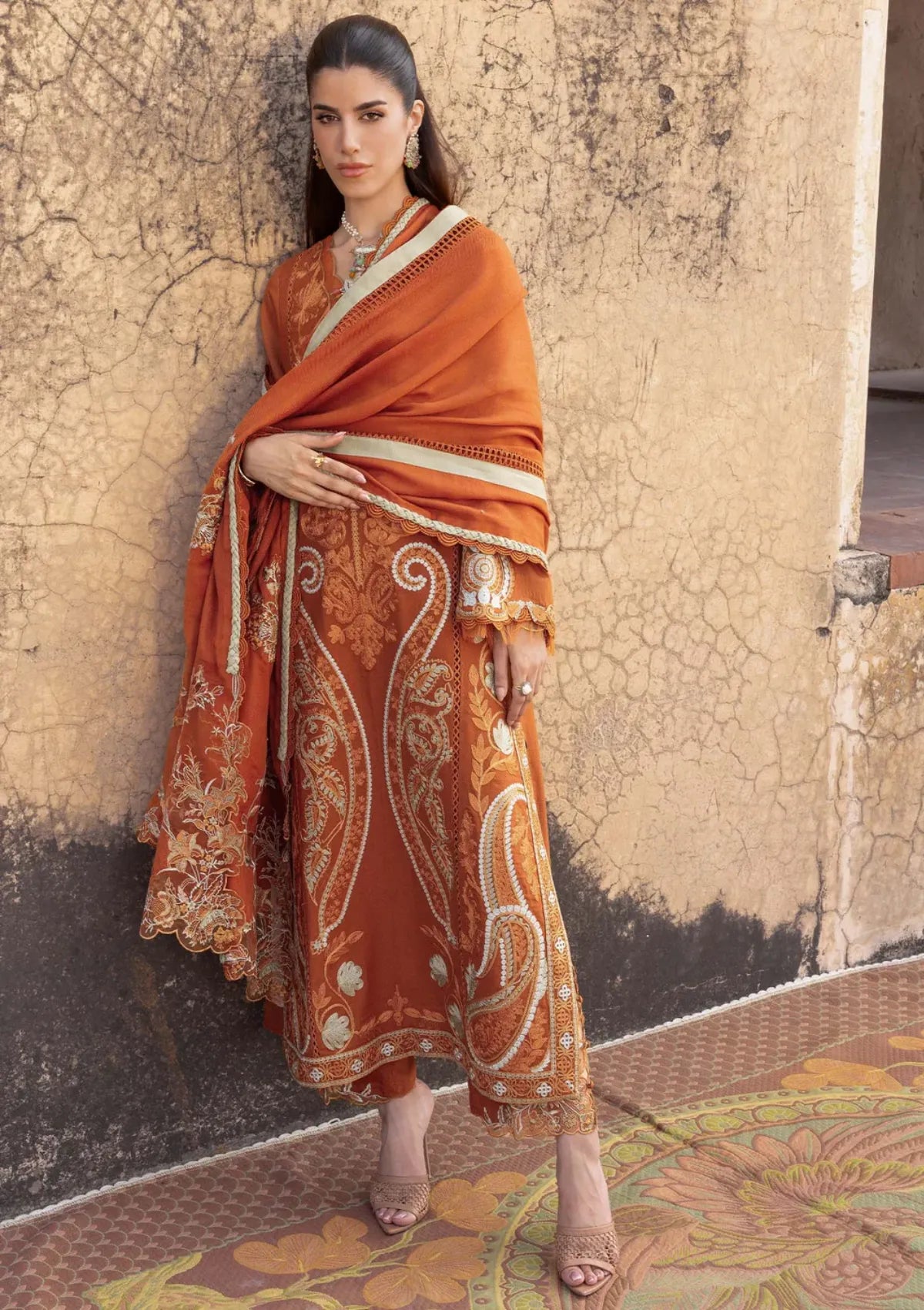 Saira Shakira Winter'25 D-05B AFSANEH