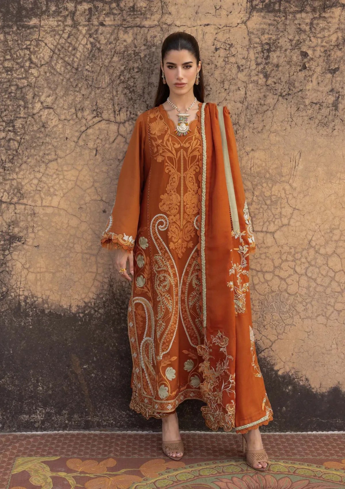 Saira Shakira Winter'25 D-05B AFSANEH