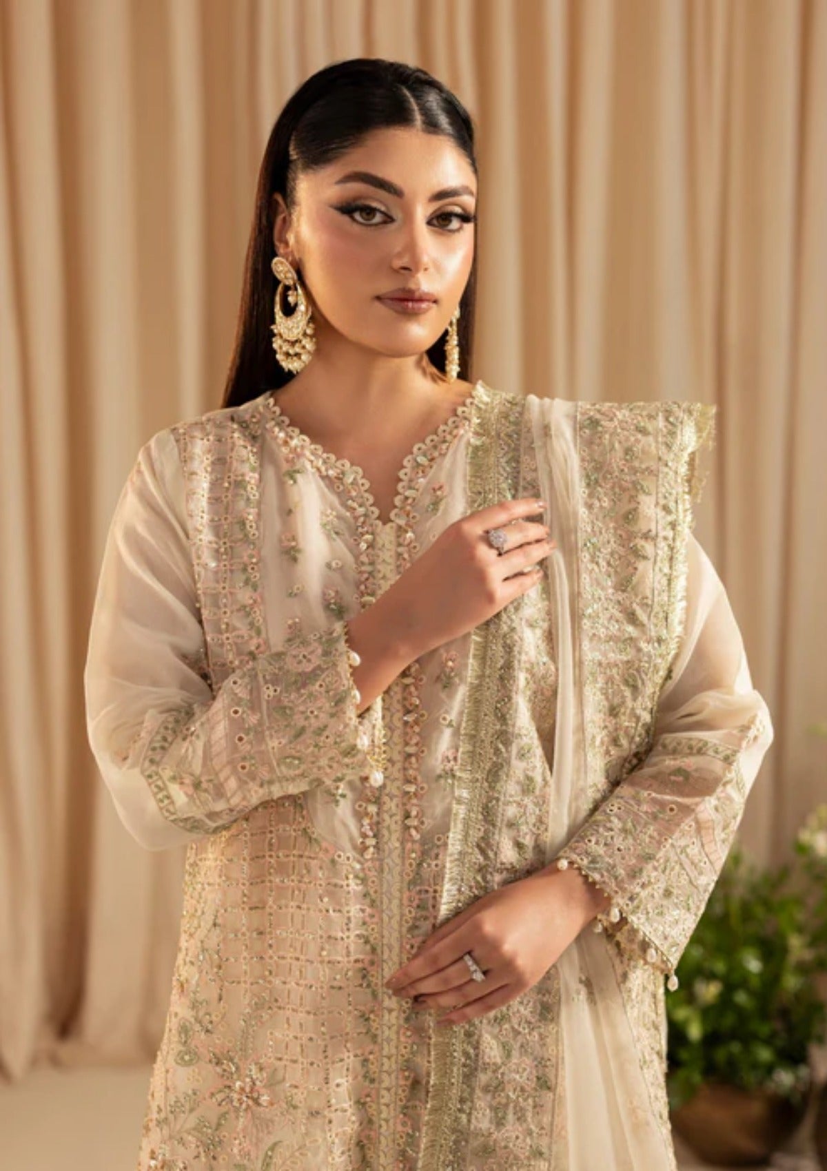 Diara Couture Suave'25 CARISSE - UN-03 - IVORY