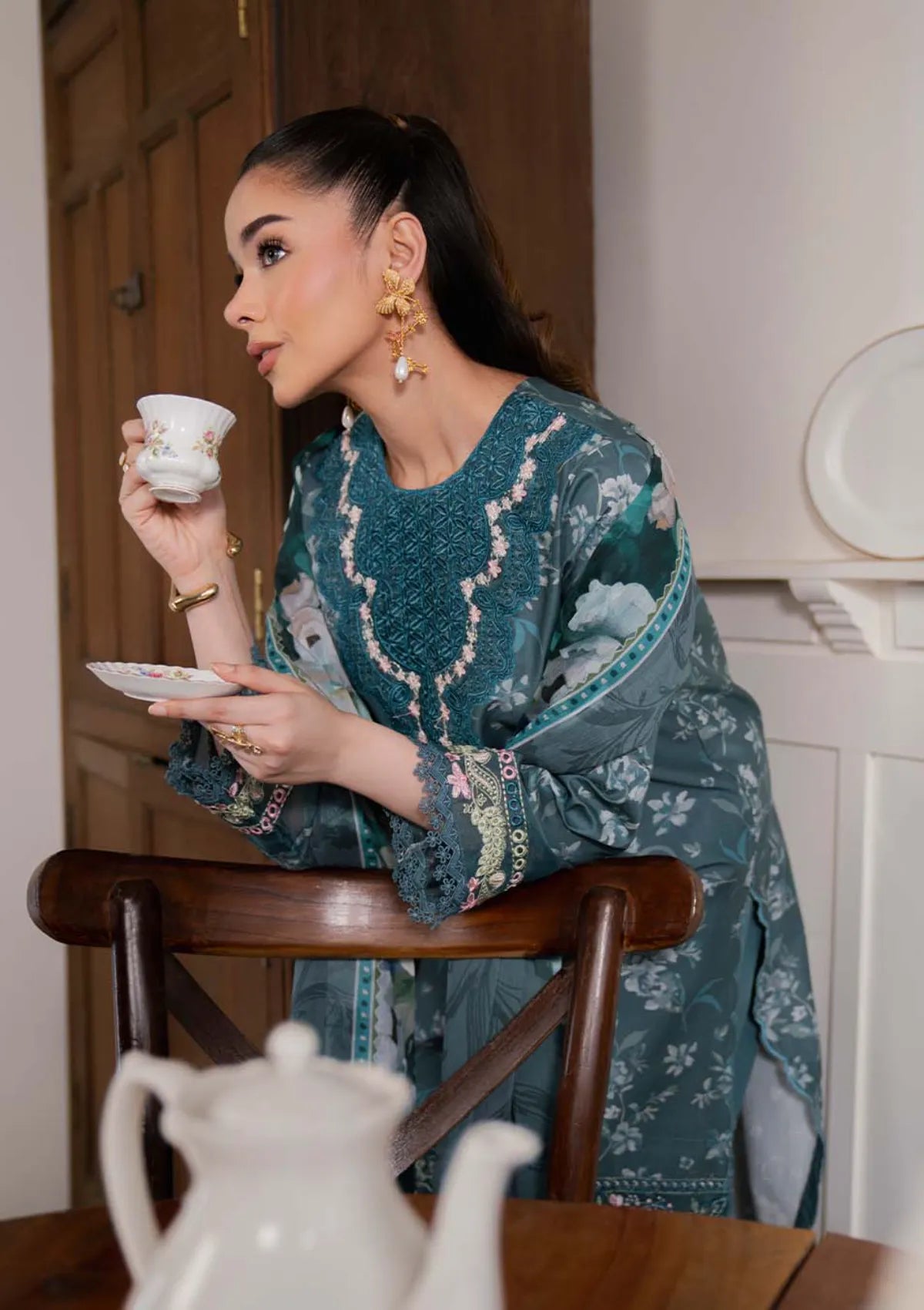 mohsin-saeed-fabrics-luxury-fashion-collection-daily-wear-wedding-and-formal-in-budget-This-product-is-from-neeshay-summer-lines-2-lawn25-d-05-botanic-flow-is-available-on-Mohsin-saeed-fabrics-website.