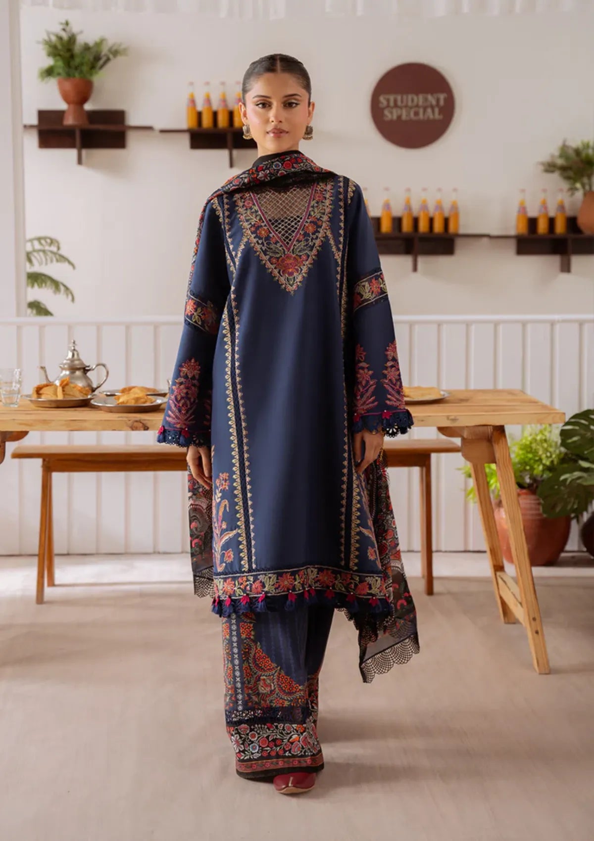 mohsin-saeed-fabrics-designer-daily-wear-formal-and-wedding-suits-within-budget-This-product-is-from-saira-rizwan-laanem-summer-lawn25-elif-a-srl25-05-is-available-on-Mohsin-saeed-fabrics-website.