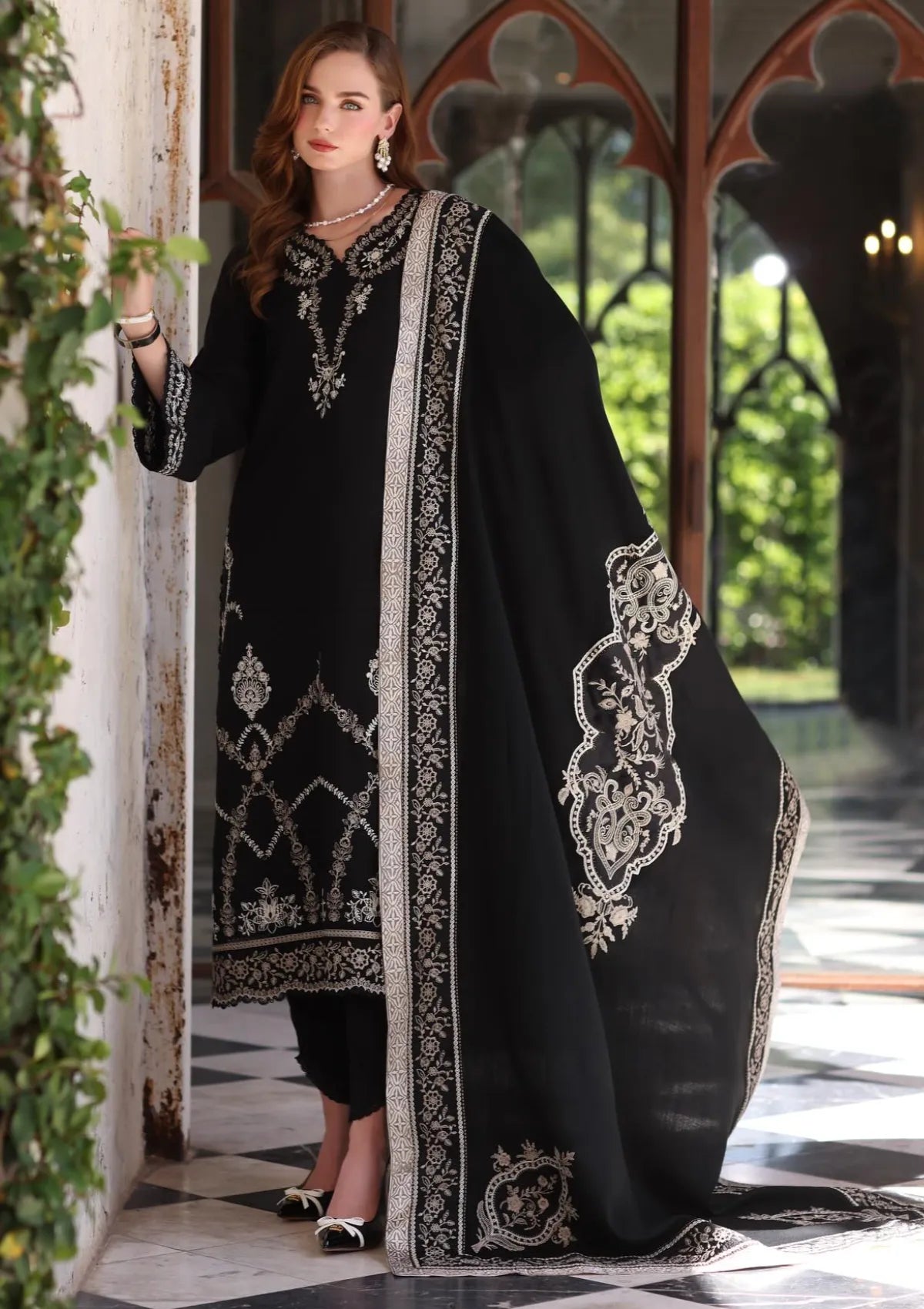 Noor By Saadia Asad Pashmina Shawl'25 D-07 Obsidian