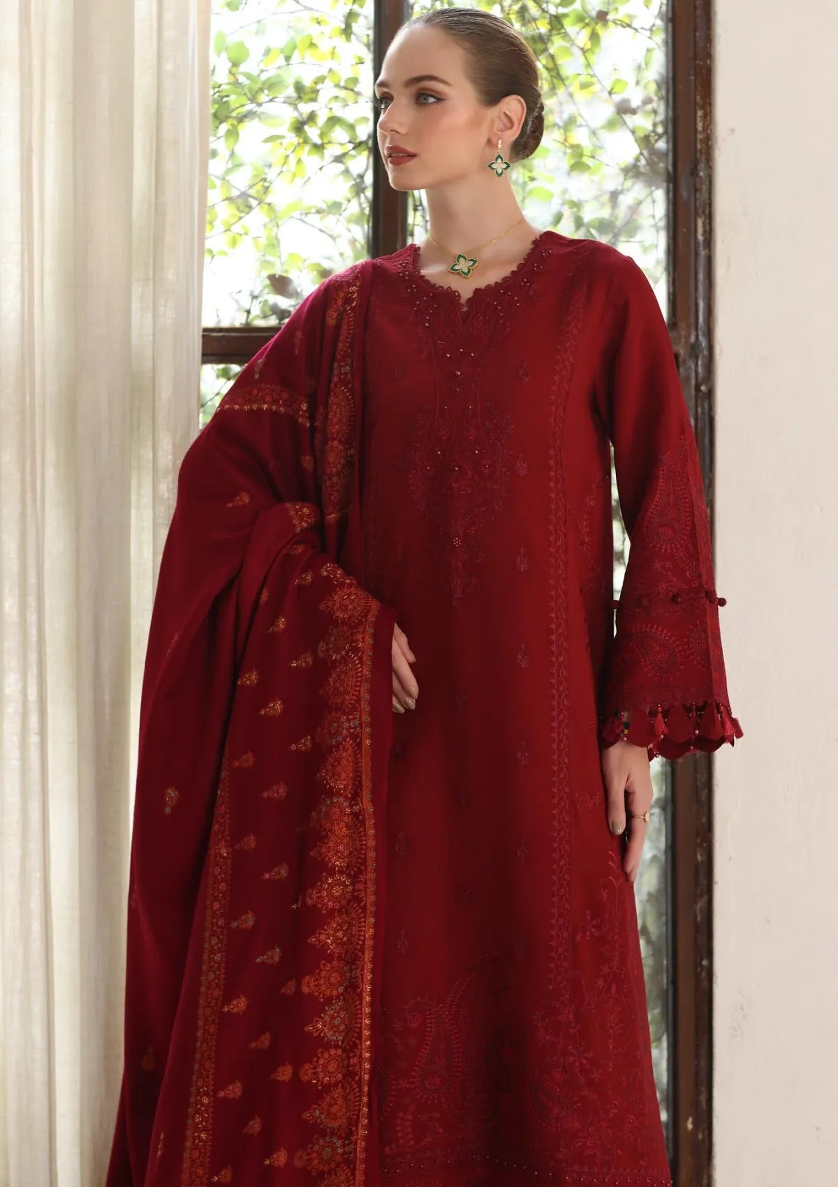 Noor By Saadia Asad Pashmina Shawl'25 D-05 Ember