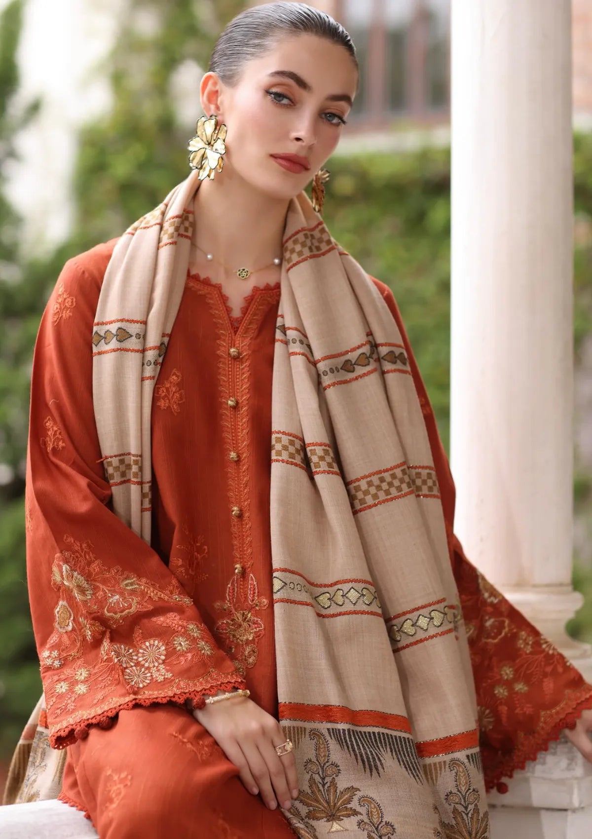 Noor By Saadia Asad Pashmina Shawl'25 D-10 Rustique